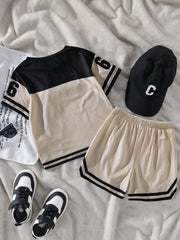 2pcs Boys Varsity Number Print Tee & Shorts Set - Ecru