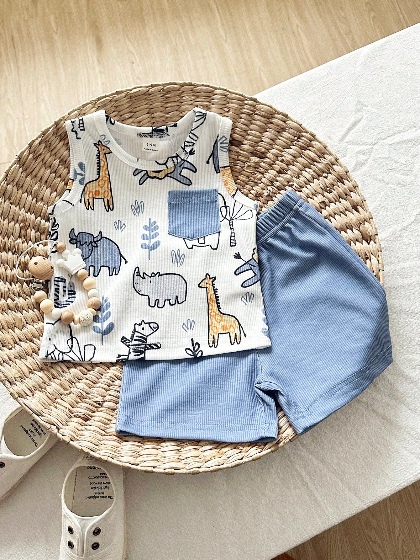 2pcs Baby Boys Safari Animal Print Tank & Shorts Set - Isabelline