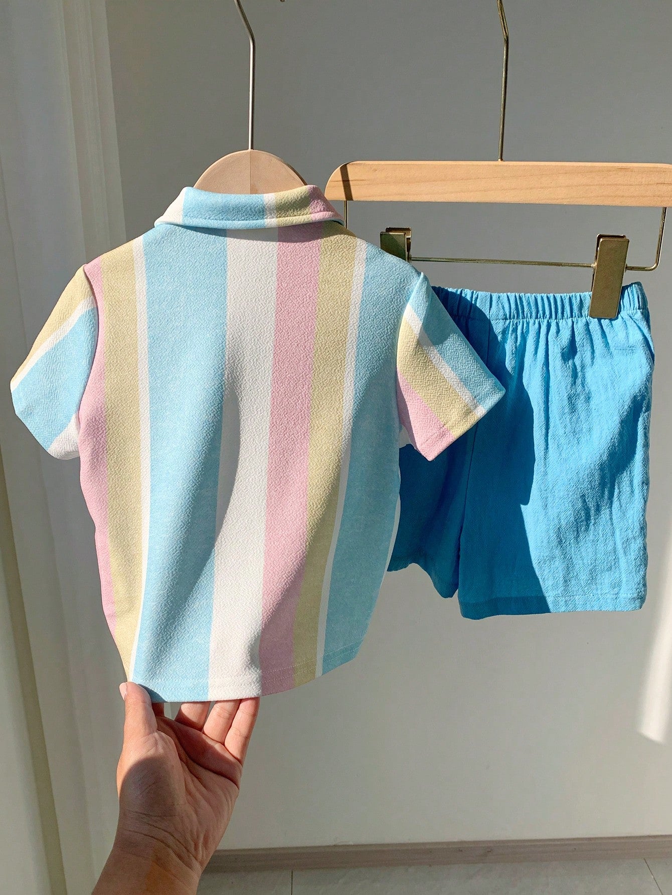 2pcs Unisex Rainbow Stripe Shirt & Shorts Set - Cerulean | 21 Centu...