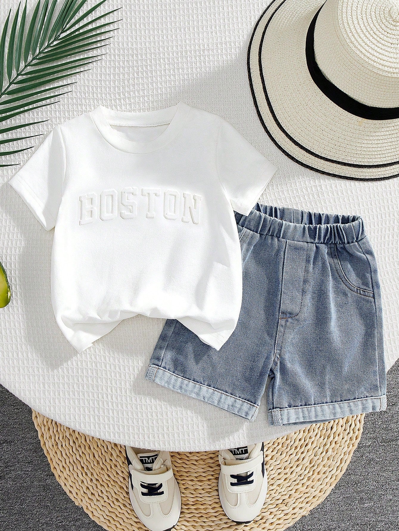 2pcs Toddler Boys Boston Embossed Tee & Denim Shorts Set - Chambray