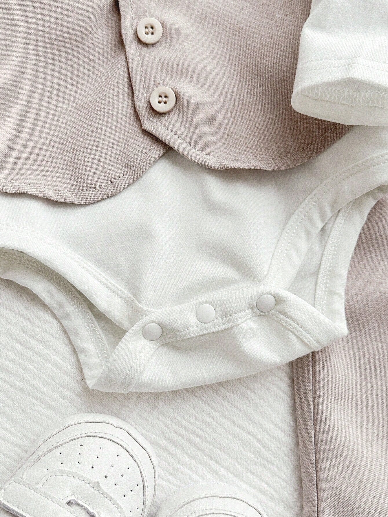 3pcs Baby Boys Monogram Vest, Romper & Trousers Set - Greige | 21 C...