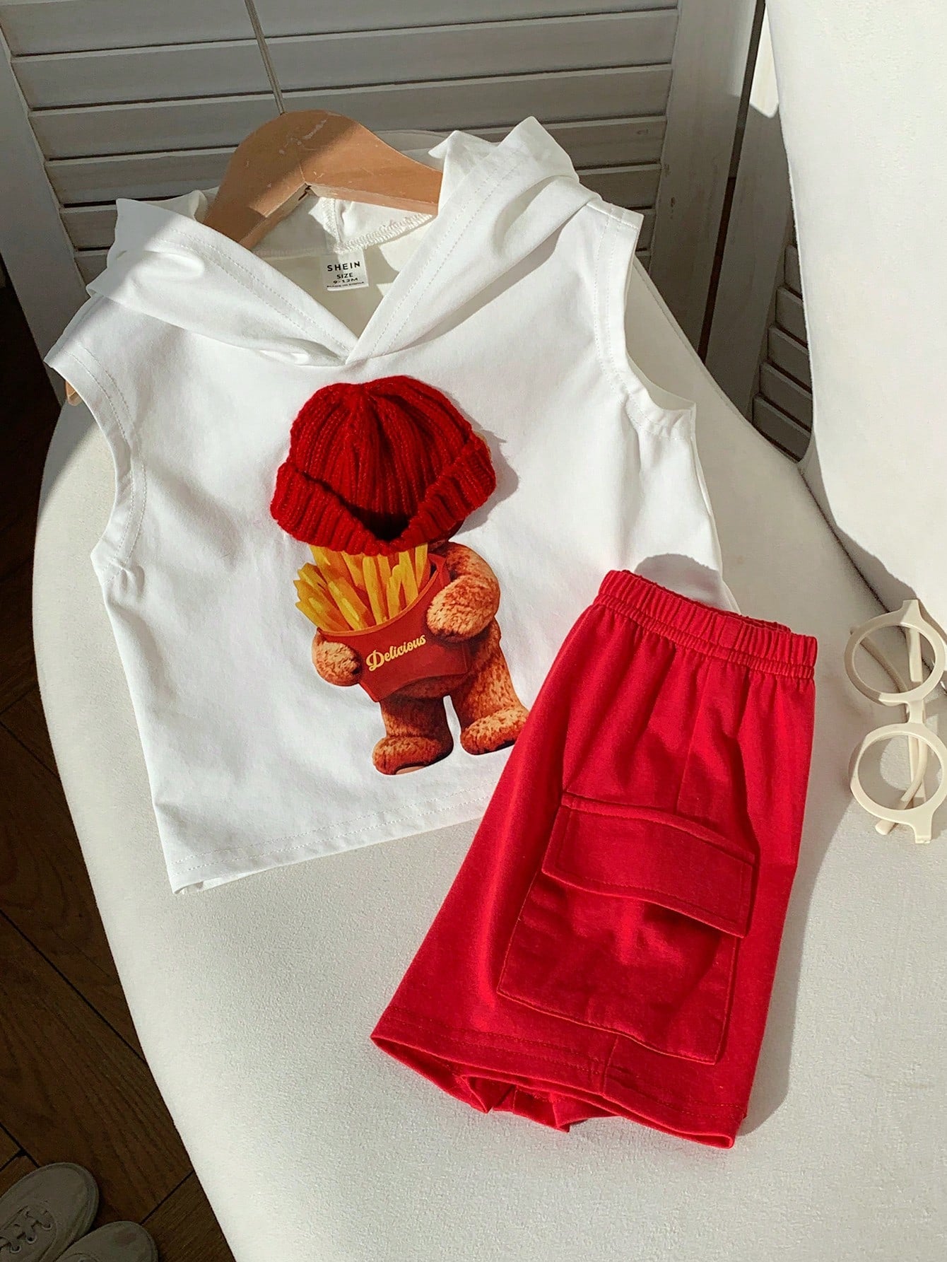 2pcs Boys Bear Graphic Hooded Tank & Cargo Shorts Set - Ivory | 21 ...
