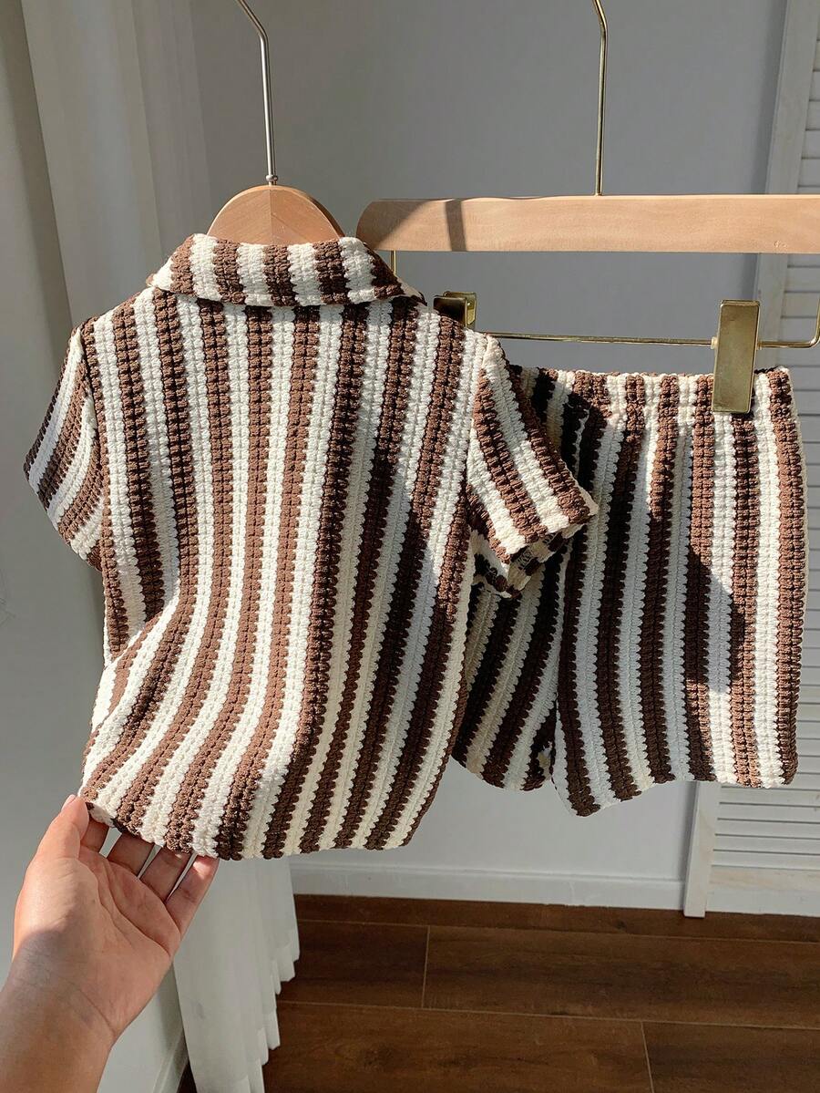 2pcs Boys Striped Knit Resort Collar Shirt & Shorts Set - Latte