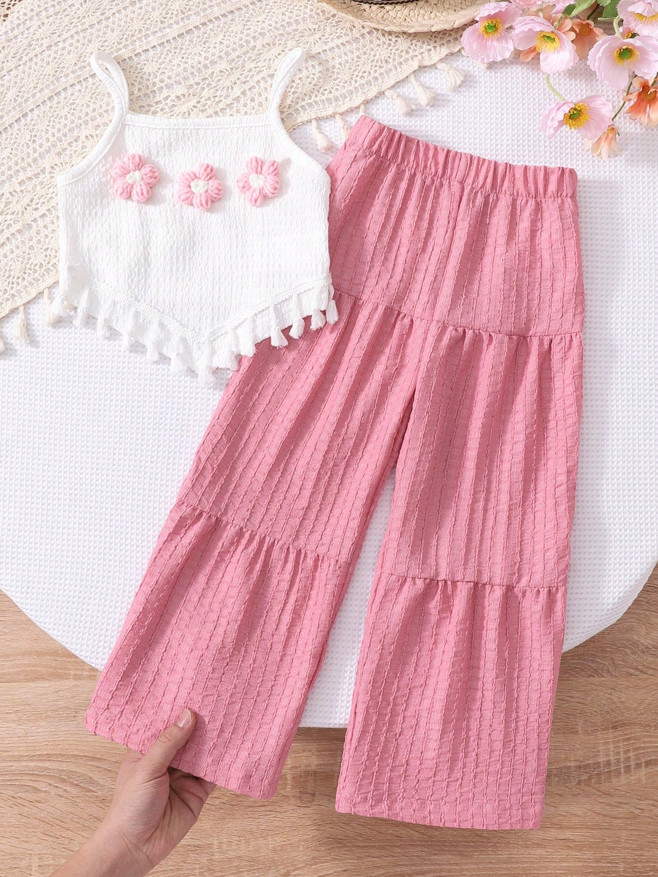 2pcs Girls 3D Floral Tassel Cami & Tiered Wide-Leg Pants - Dusty Rose