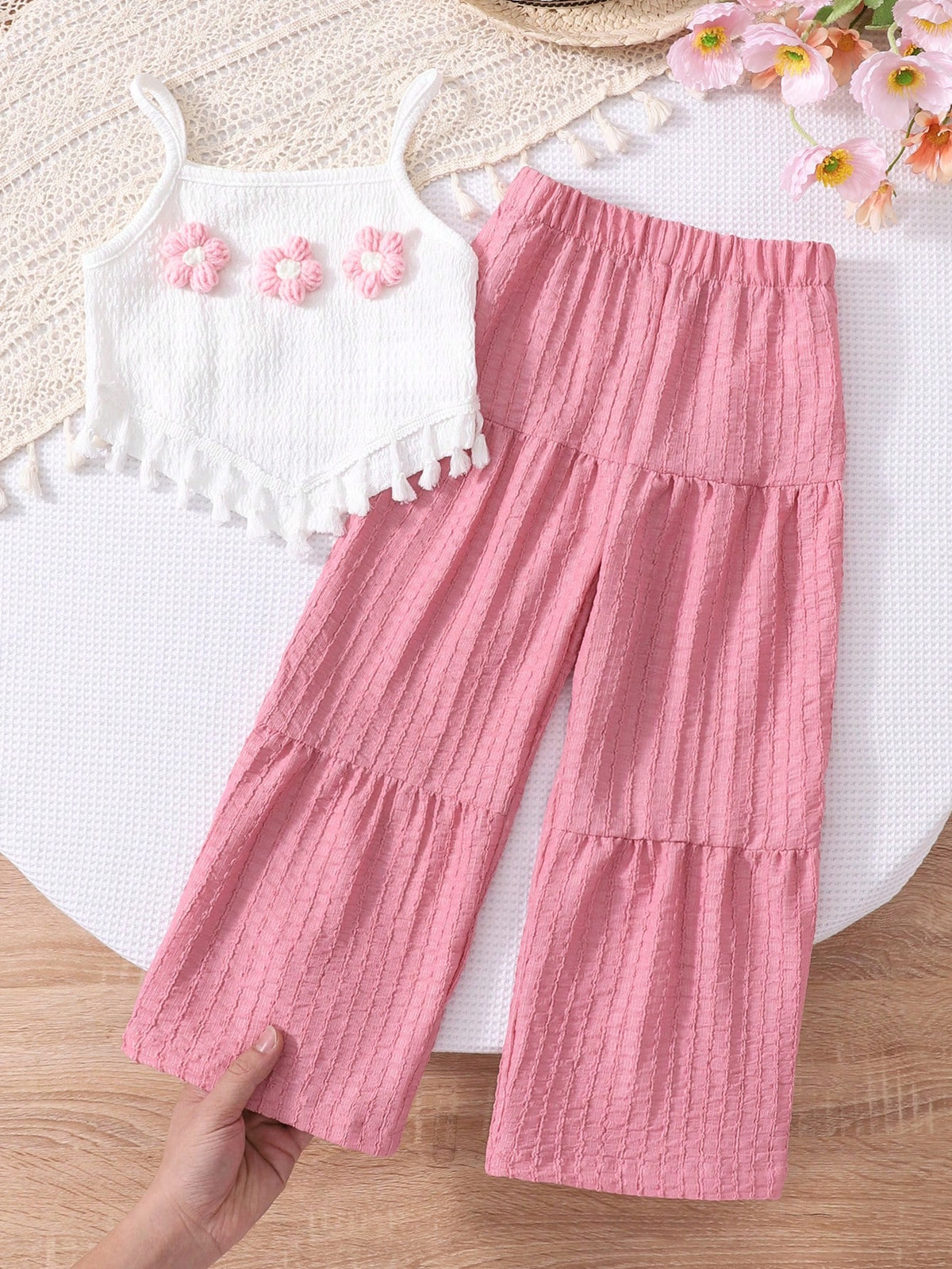 2pcs Girls 3D Floral Tassel Cami & Tiered Wide-Leg Pants - Dusty Rose