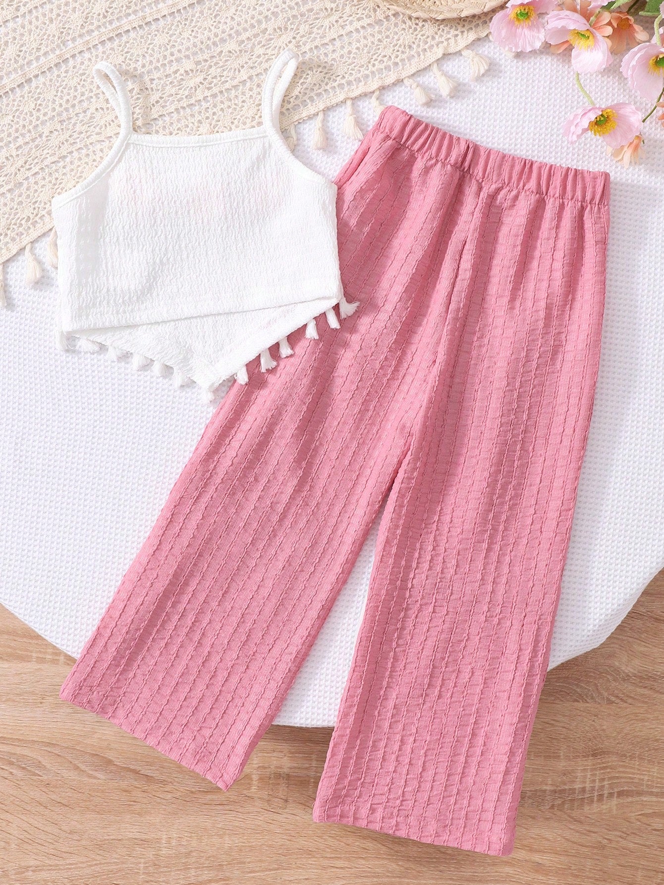 2pcs Girls 3D Floral Tassel Cami & Tiered Wide-Leg Pants - Dusty Rose