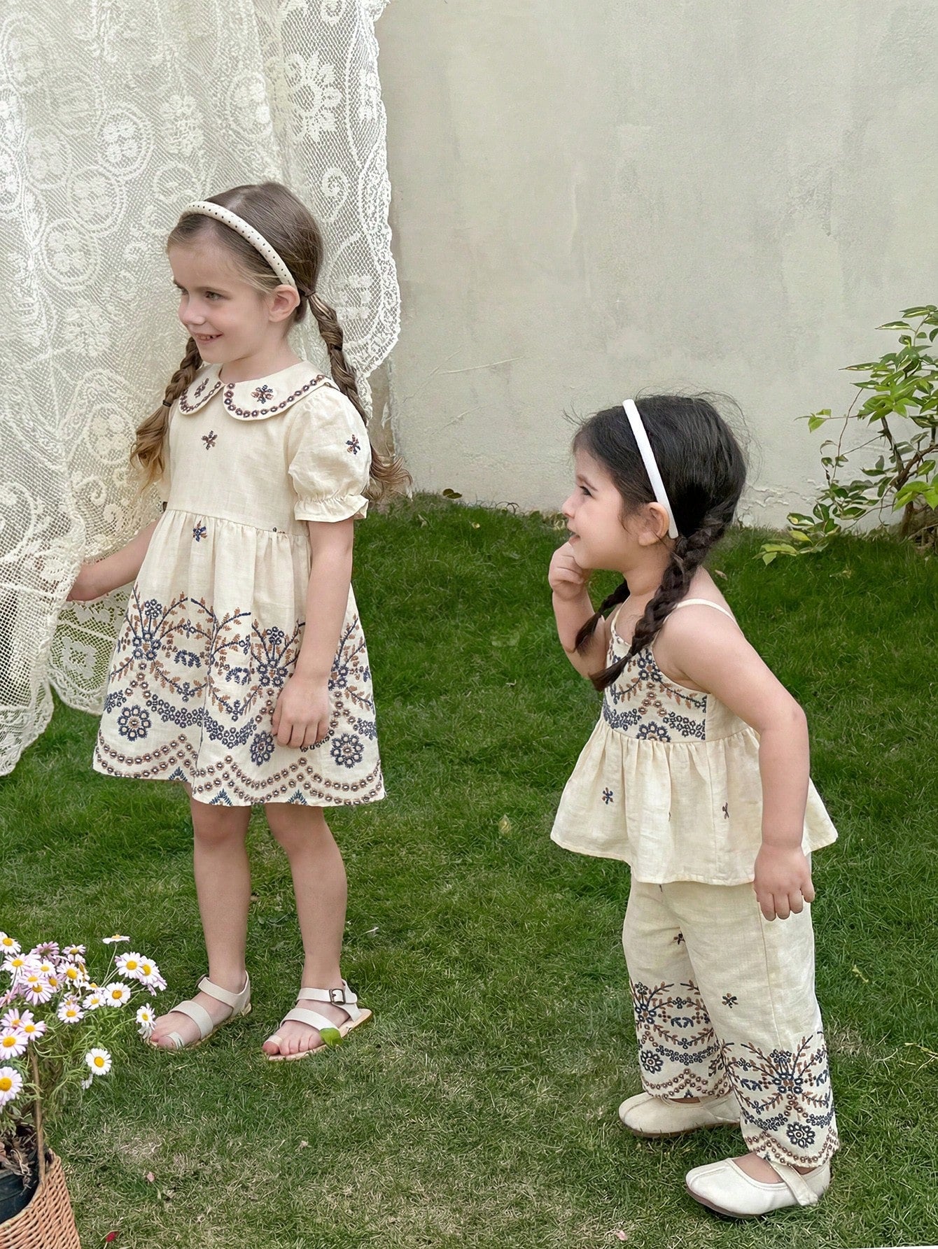 2pcs Girls Floral Embroidered Camisole Top & Wide-Leg Pants Set - E...