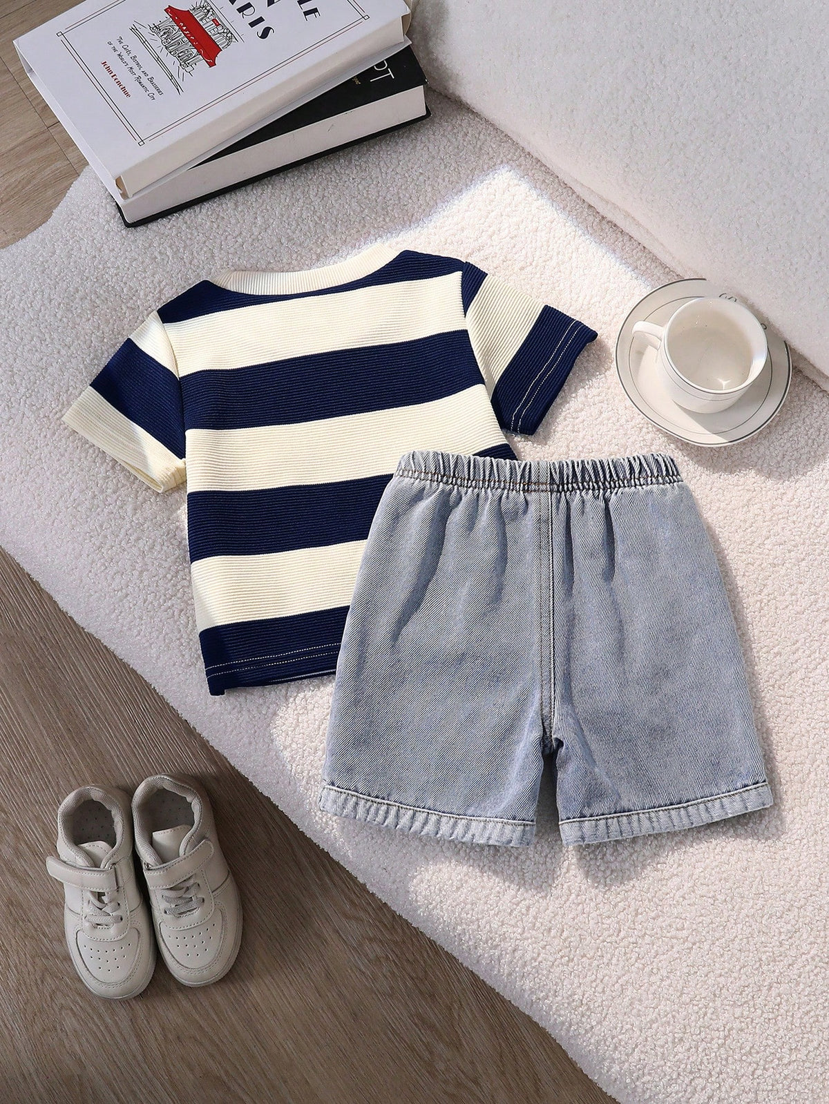 2pcs Boys Stripe Knit Tee & Denim Shorts Set - Ivory