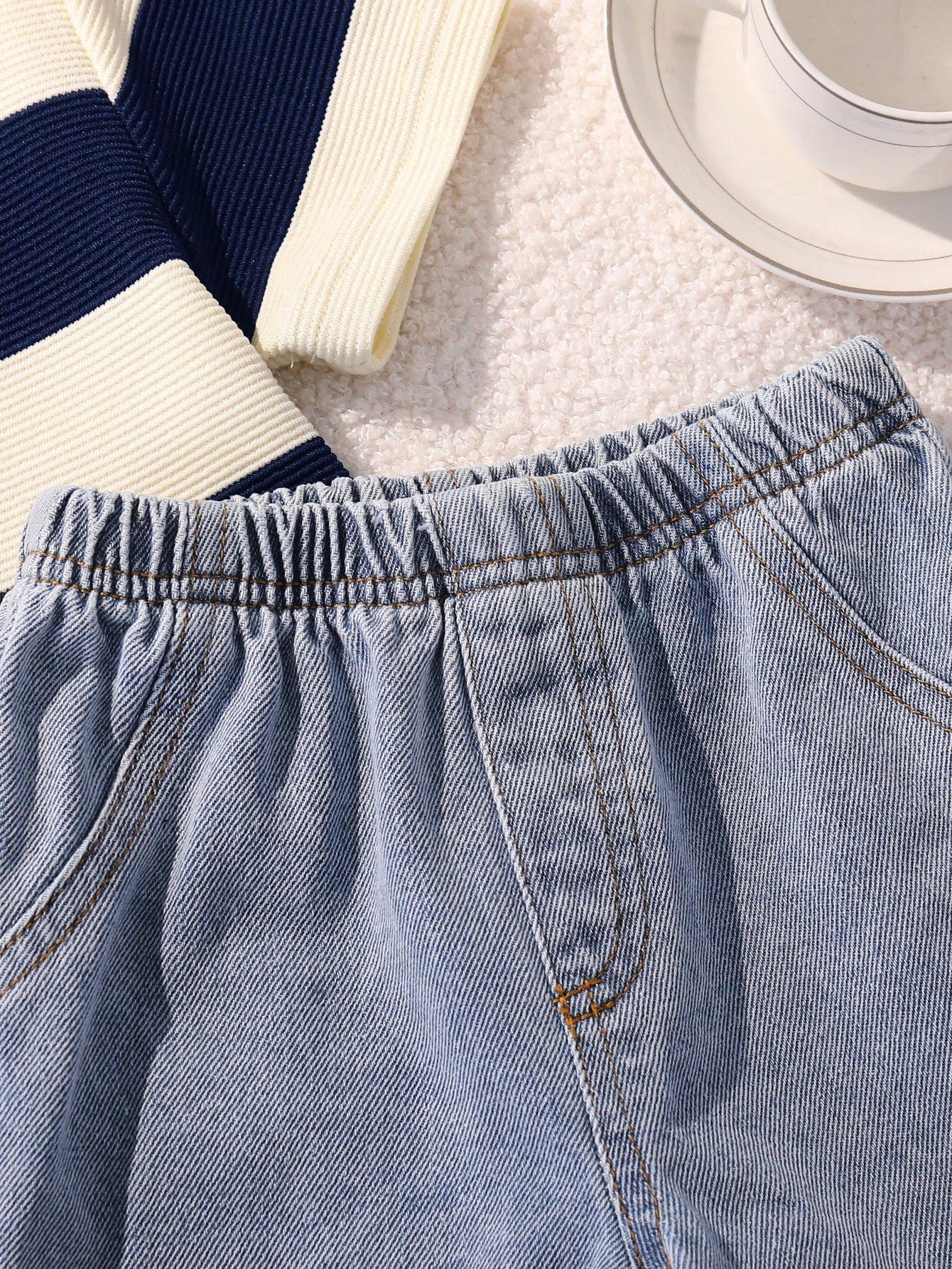 2pcs Boys Stripe Knit Tee & Denim Shorts Set - Ivory