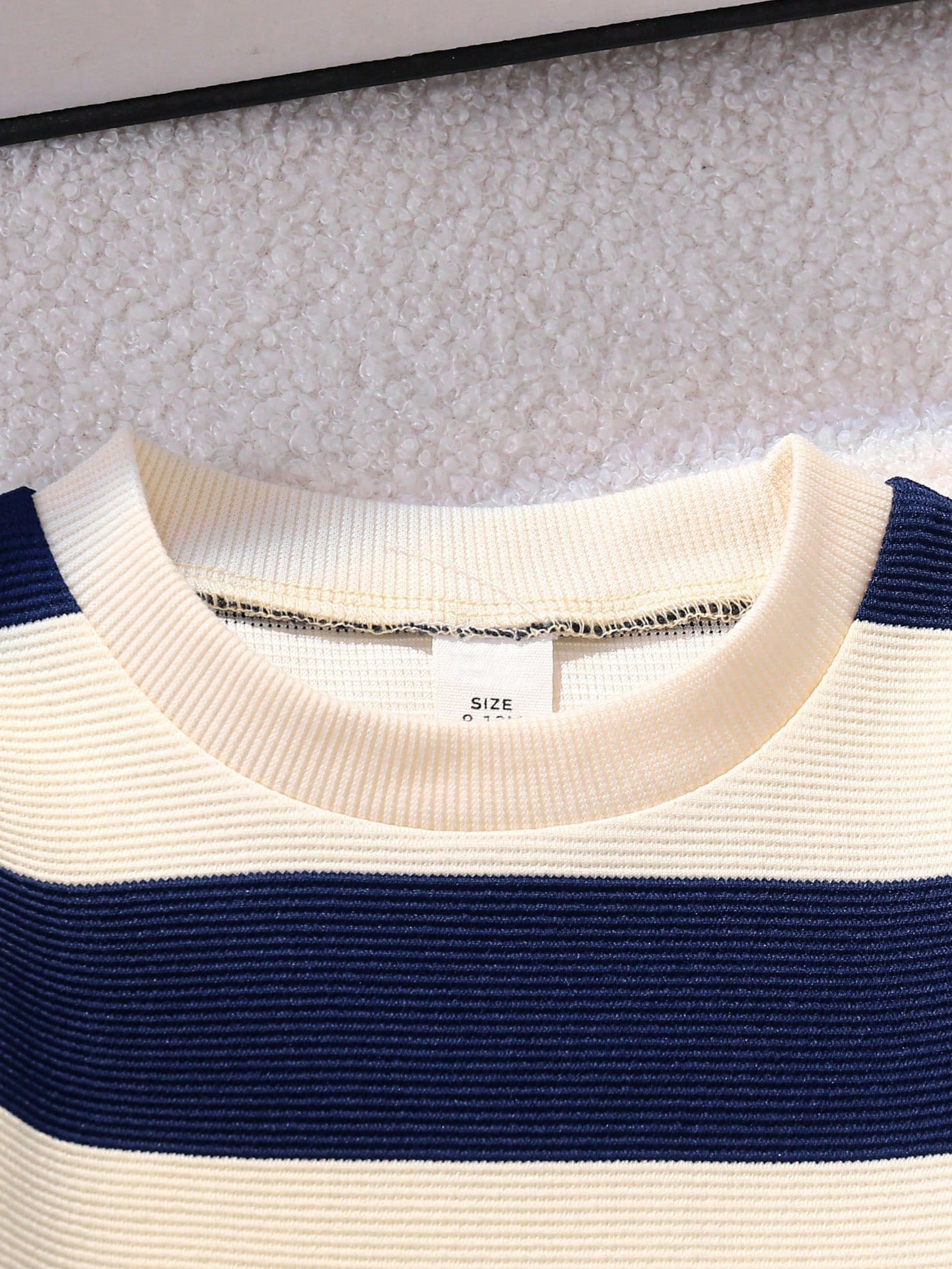 2pcs Boys Stripe Knit Tee & Denim Shorts Set - Ivory