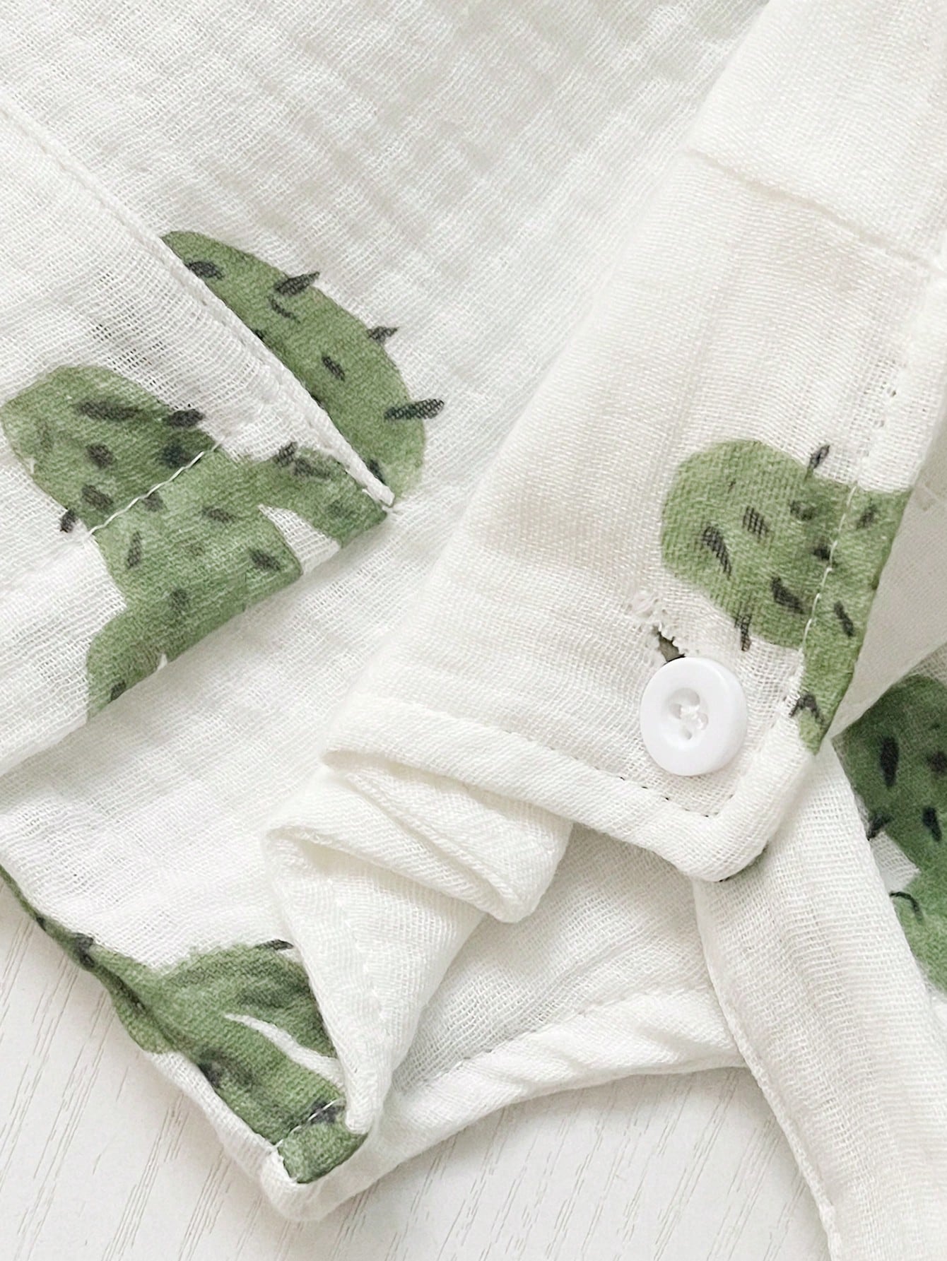 2pcs Boys Cactus Print Muslin Dungaree & Bucket Hat Set - Ivory | 2...