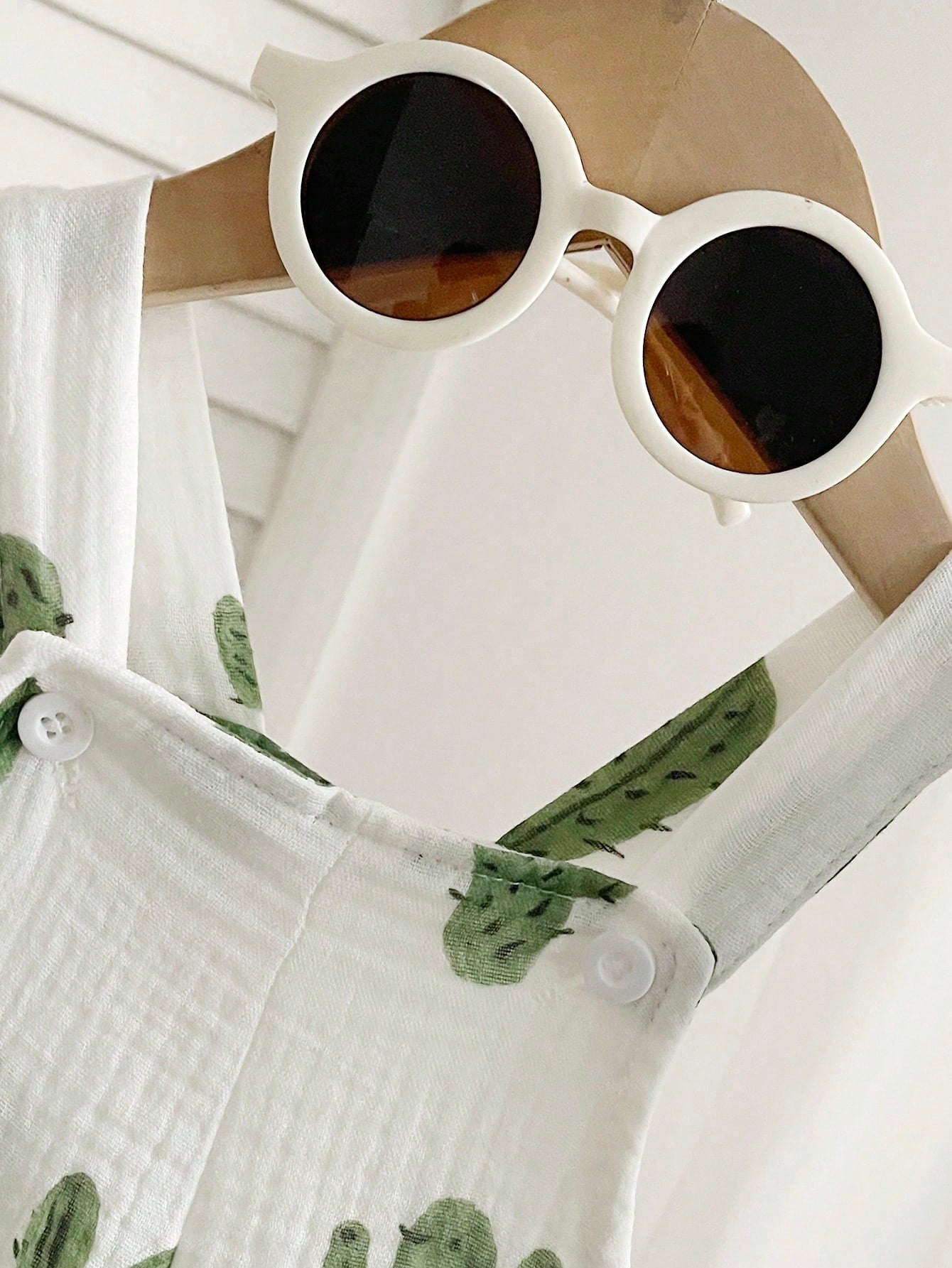 2pcs Boys Cactus Print Muslin Dungaree & Bucket Hat Set - Ivory | 2...