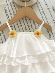 2pcs Girls Eyelet Ruffle Camisole & Floral Shorts Set - Ivory | 21 ...