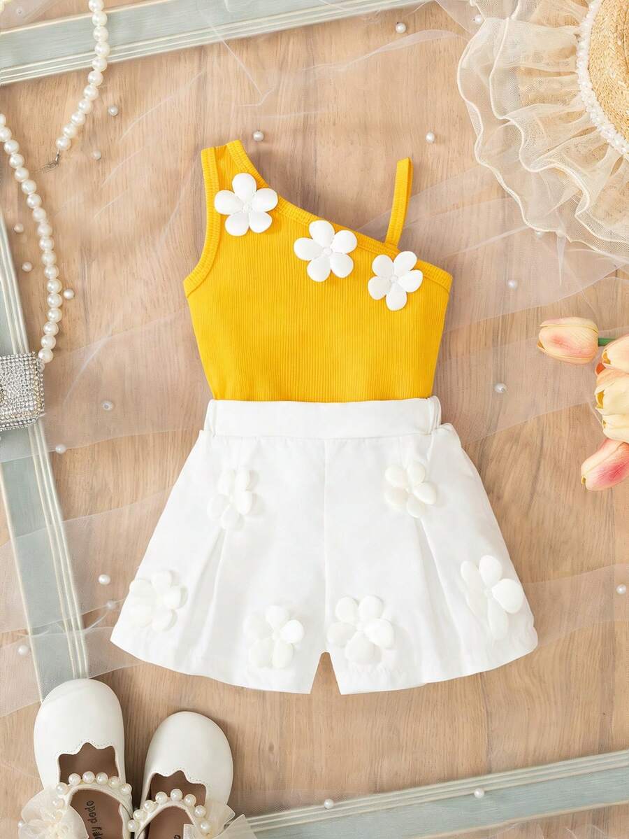 2pcs Girls Floral Appliqué Camisole & Shorts Set - Buttercup