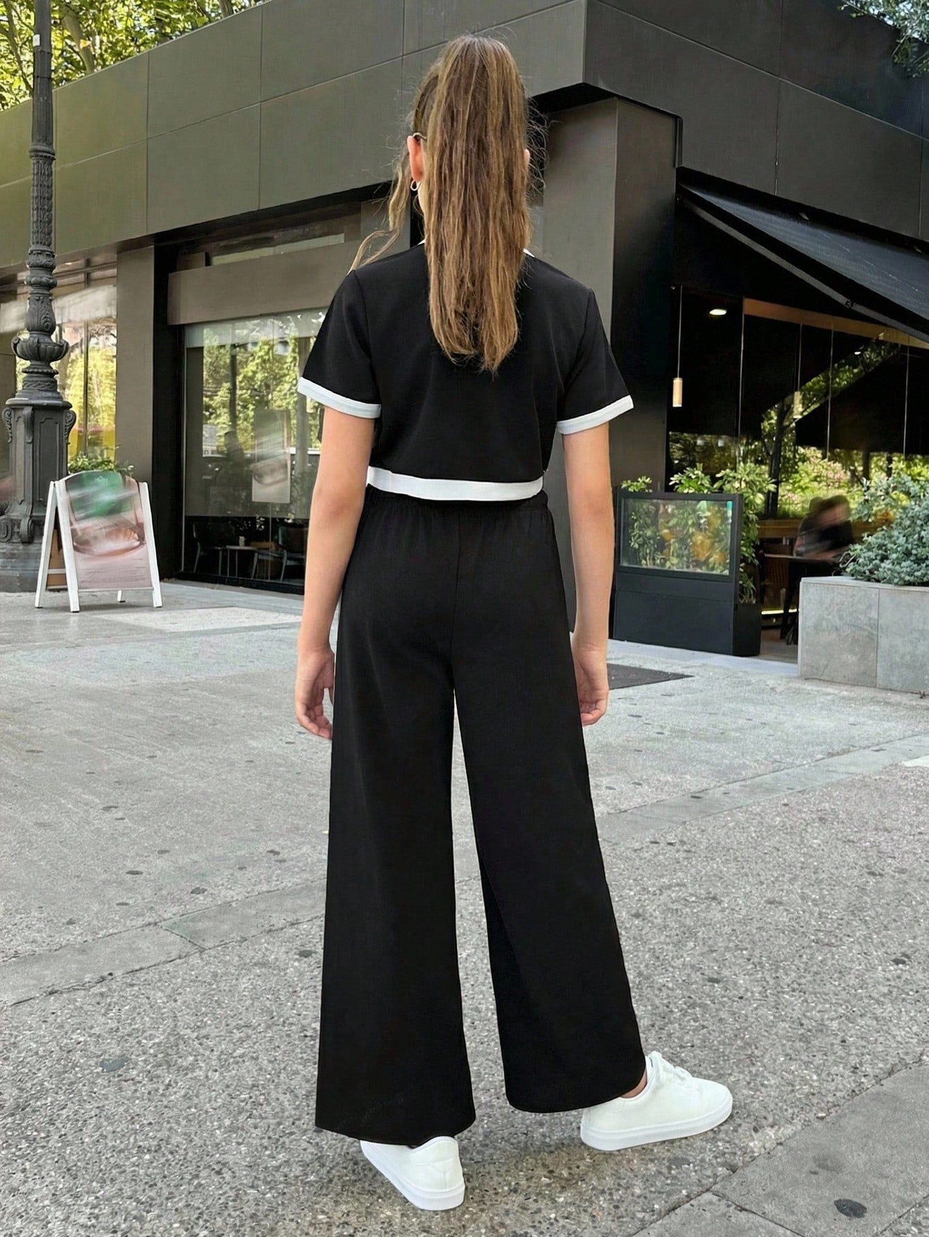 2pcs Girls Contrast Trim Gold Button Top & Wide-Leg Pants Set - Ony...
