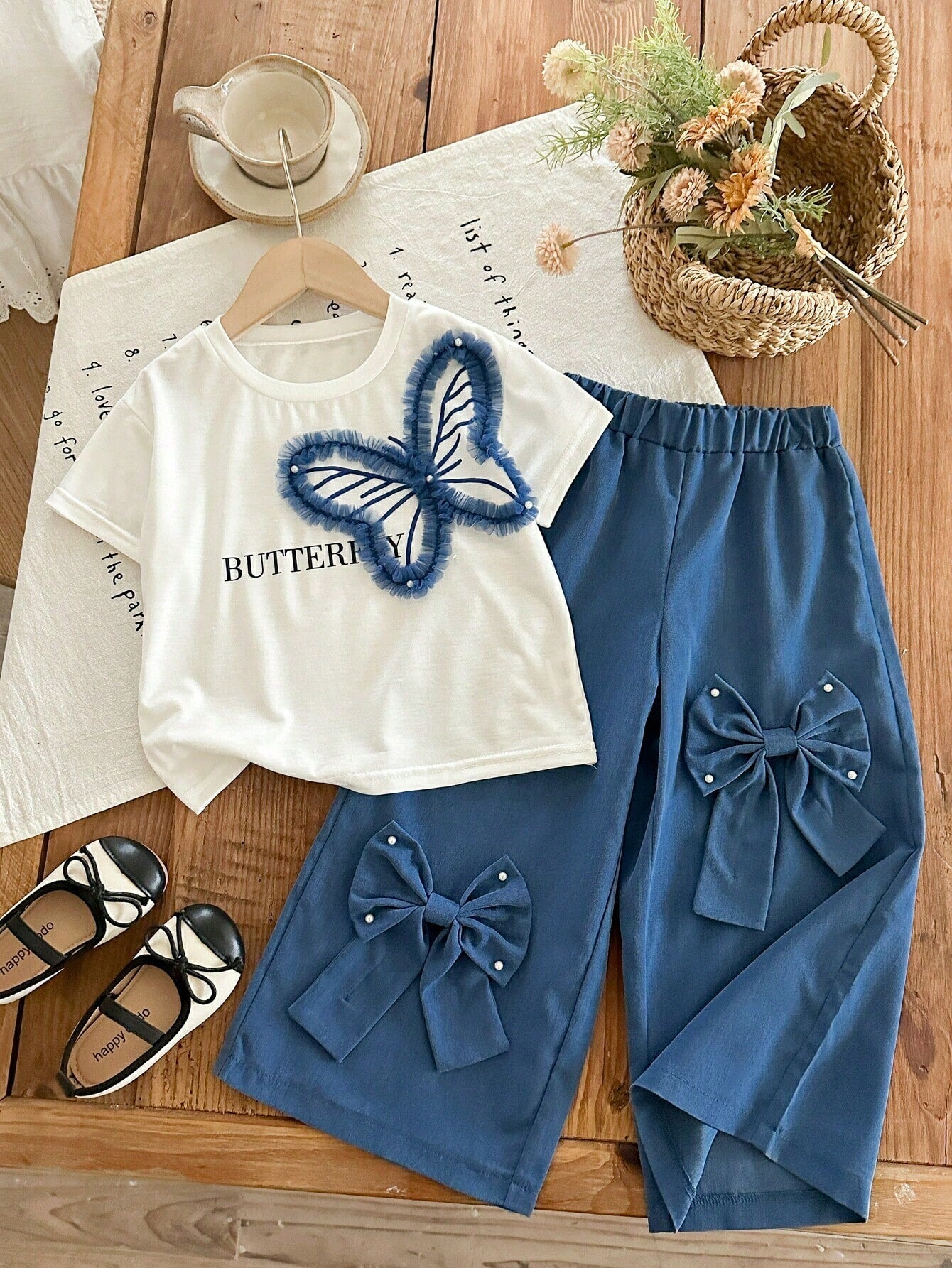 2pcs Little Girls Butterfly Appliqué Tee & Wide-Leg Pants Set - Sla...