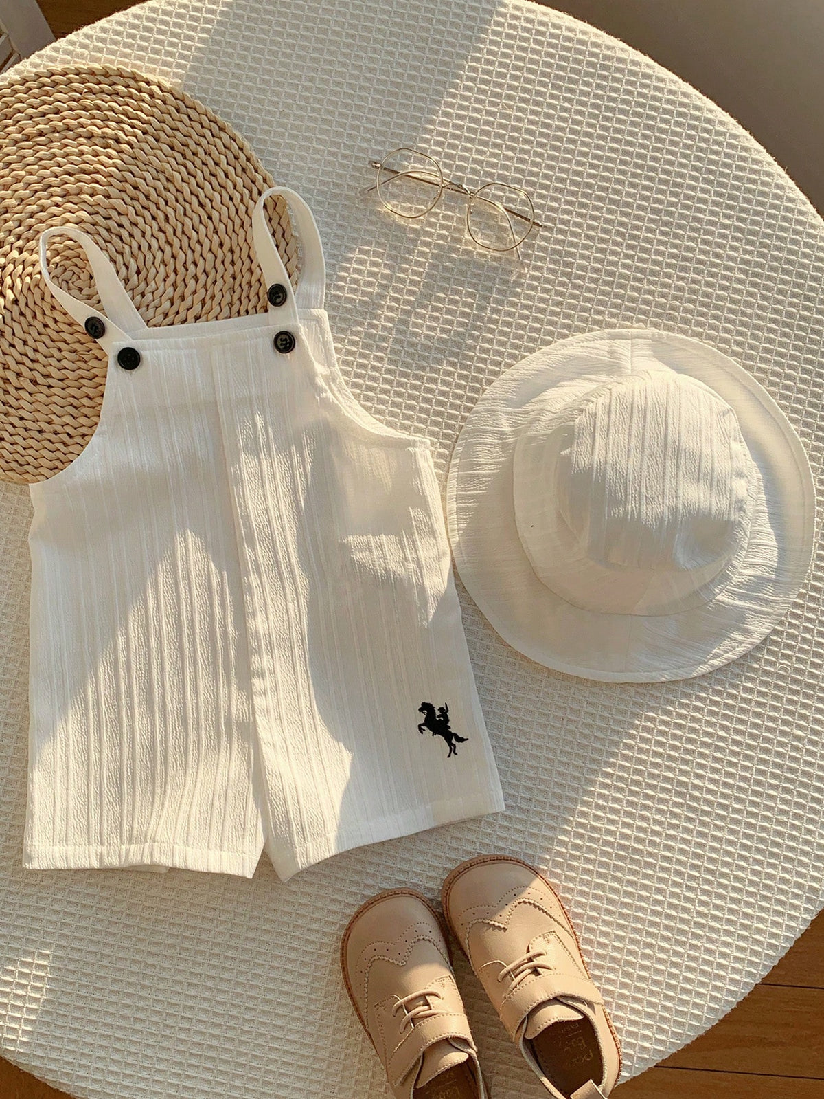 Boys Linen-Texture Bib Romper & Bucket Hat Set - Ivory
