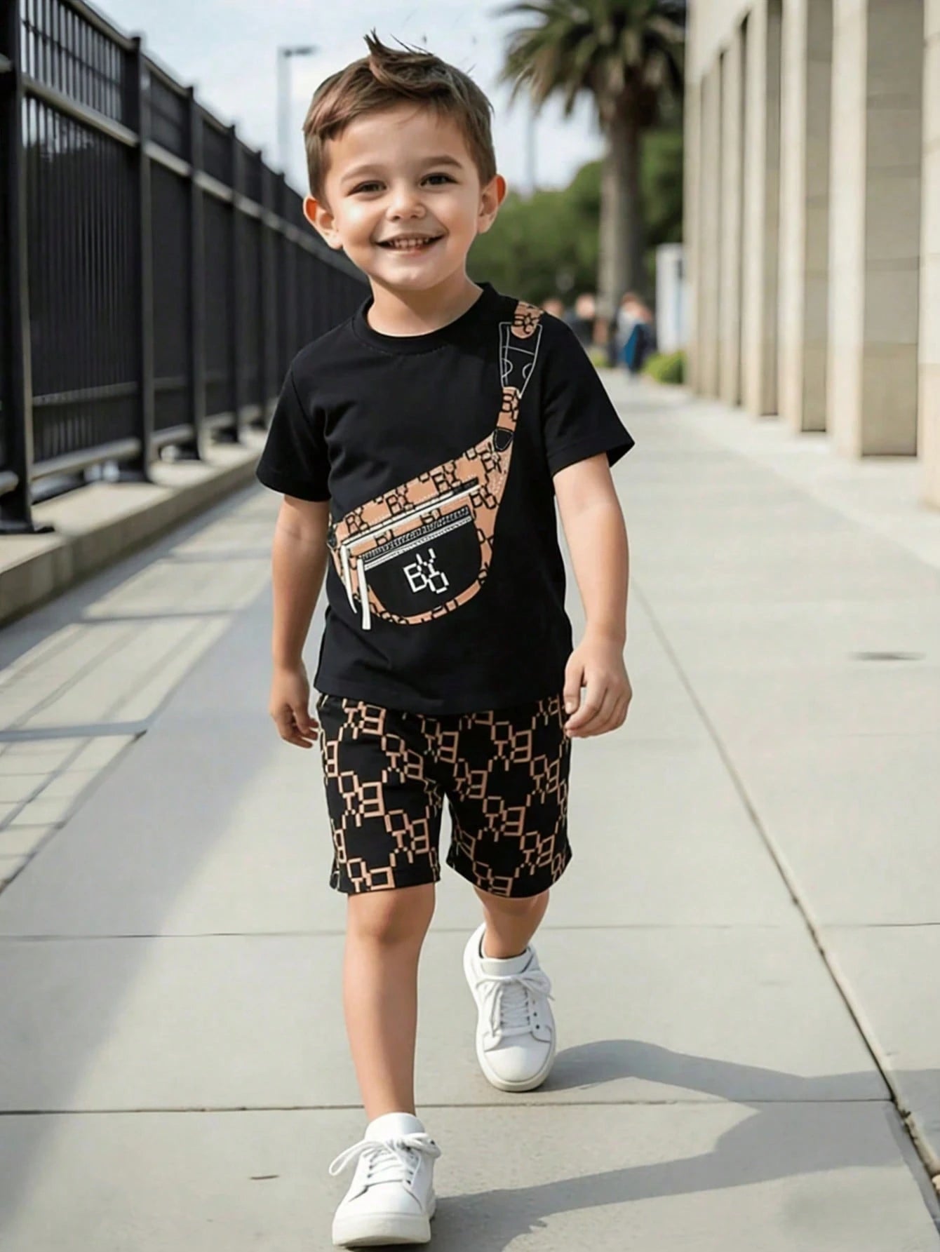 2pcs Boys Monogram Crossbody Print Tee & Shorts Set - Onyx
