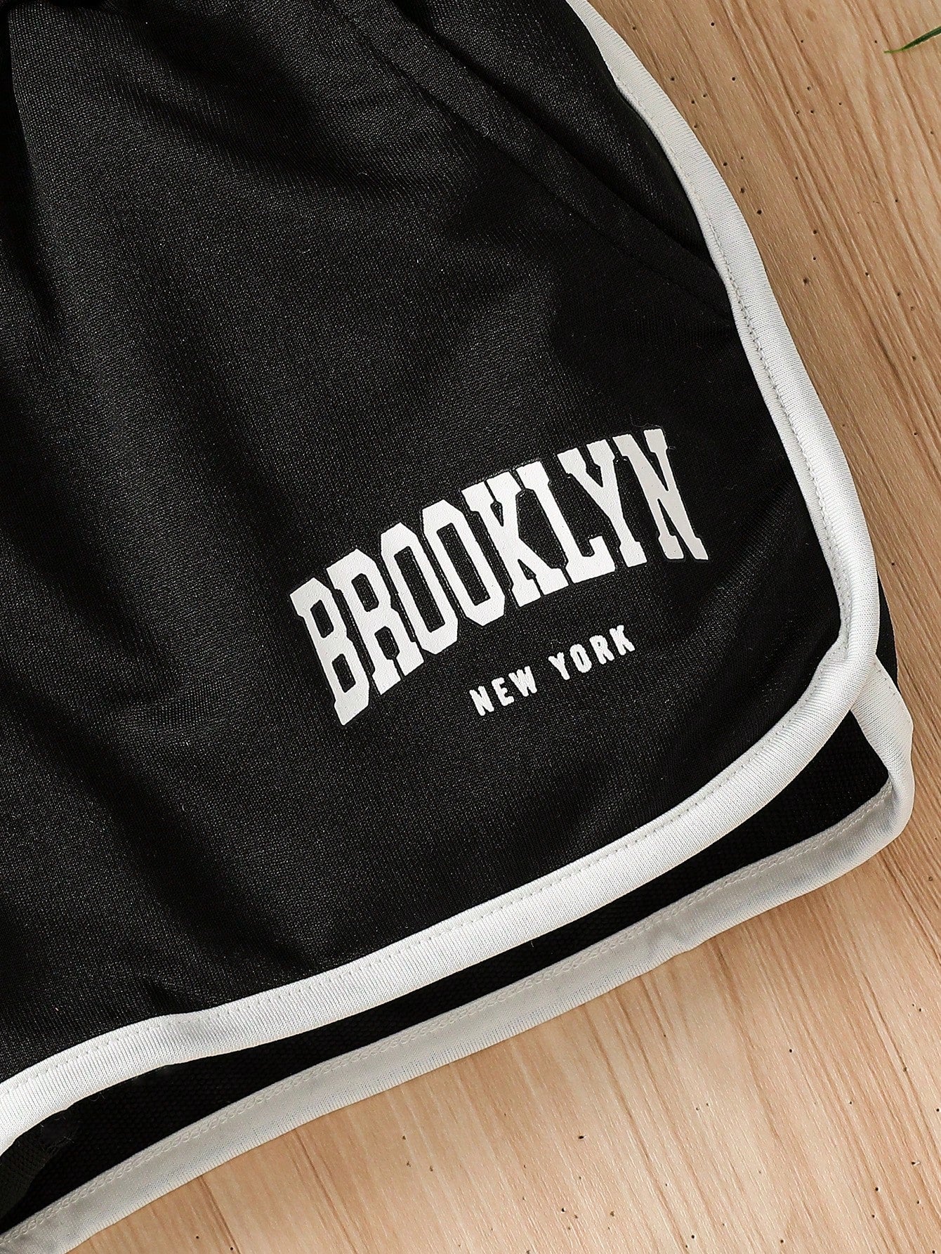 3pcs Girls Brooklyn Graphic Camisole, Mesh Overlay & Shorts Set - O...