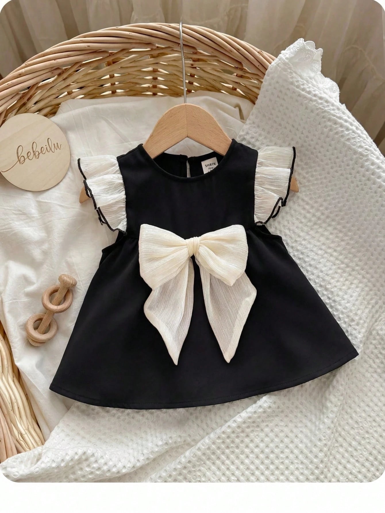 Girls Ruffle Cap Sleeve Bow Front Dress - Onyx