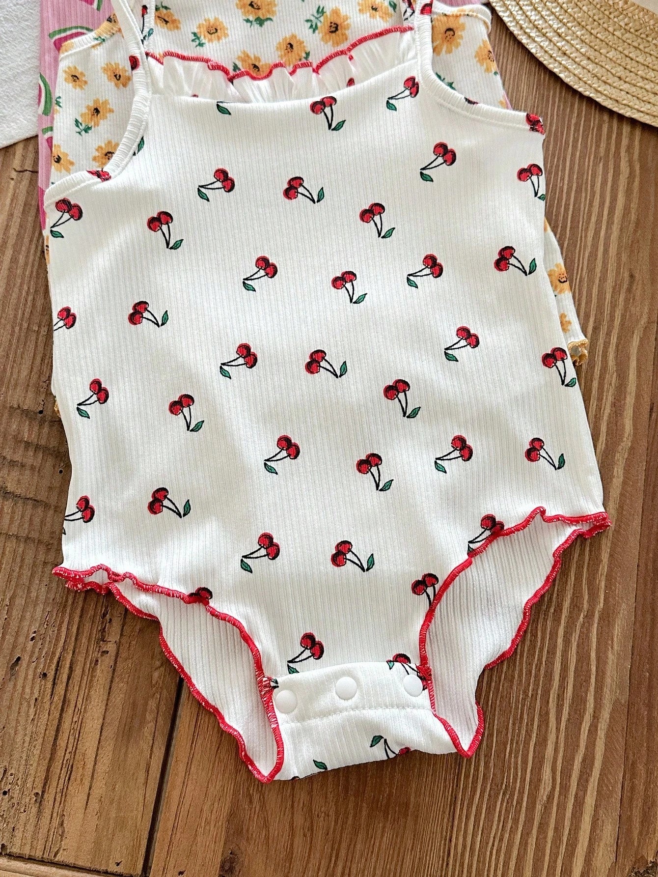 3pcs Girls Fruit Print Frill Neck Spaghetti Strap Bodysuit - Ivory ...