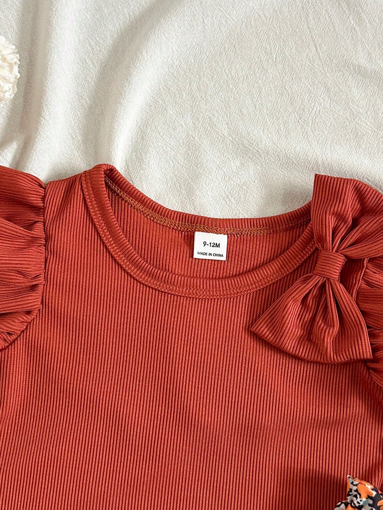 2pcs Girls Bow Ruffle Ribbed Top & Floral Shorts Set - Terracotta |...