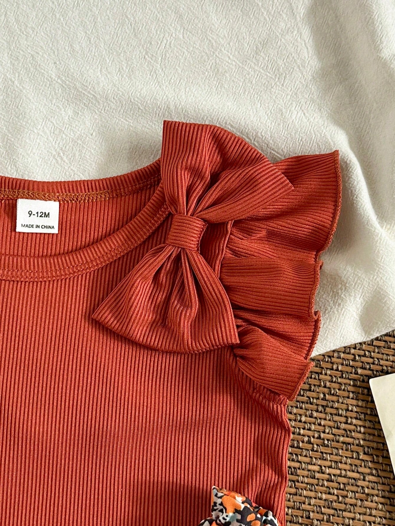 2pcs Girls Bow Ruffle Ribbed Top & Floral Shorts Set - Terracotta |...