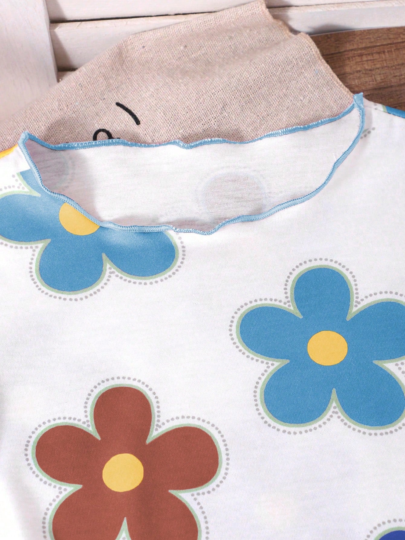 2pcs Little Girls Daisy Print Tee & Wide-Leg Pants Set - Isabelline...