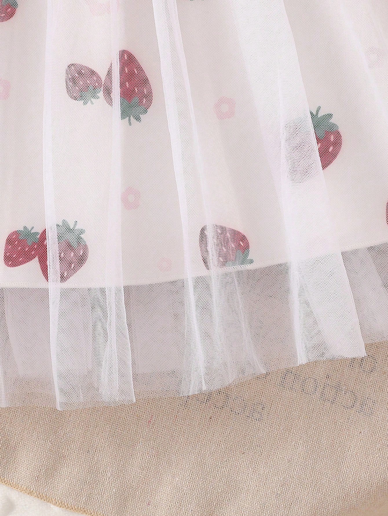 2pcs Girls Strawberry Print Tulle & Bow Strap Sundress Set - Scarle...