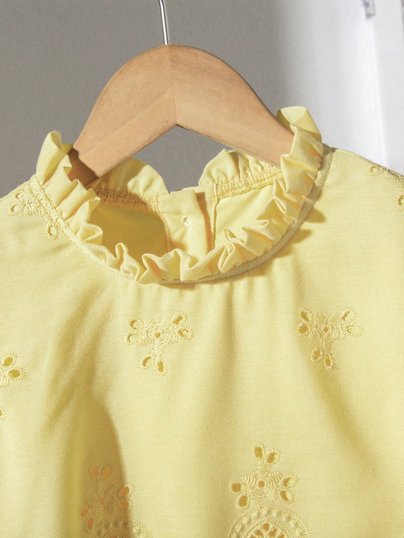2pcs Big Girls Eyelet Embroidered Puff Sleeve Top & Skirt Set - But...