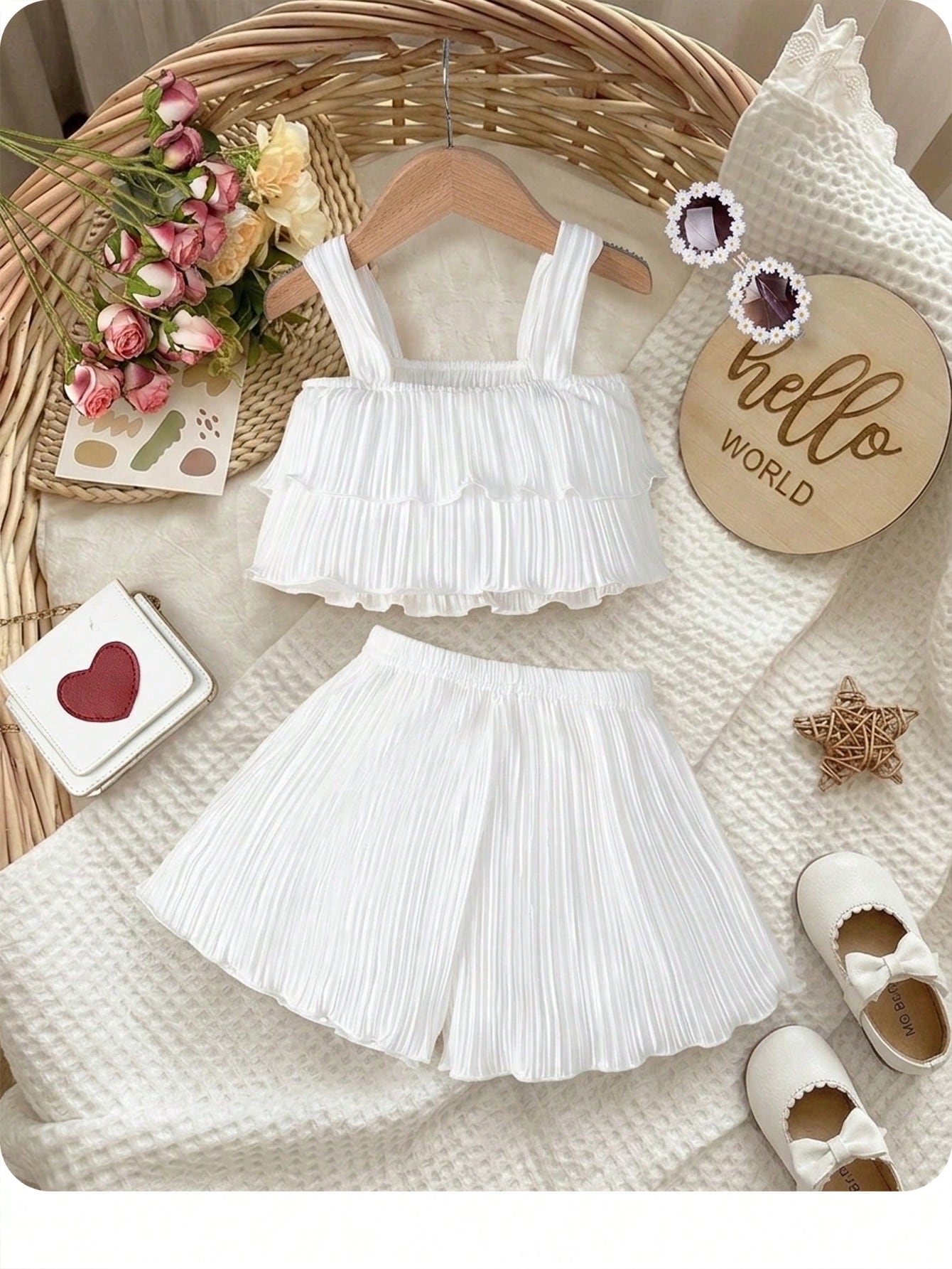 2pcs Girls Pleated Tiered Cami Top & Shorts Set - Ivory | 21 Centur...
