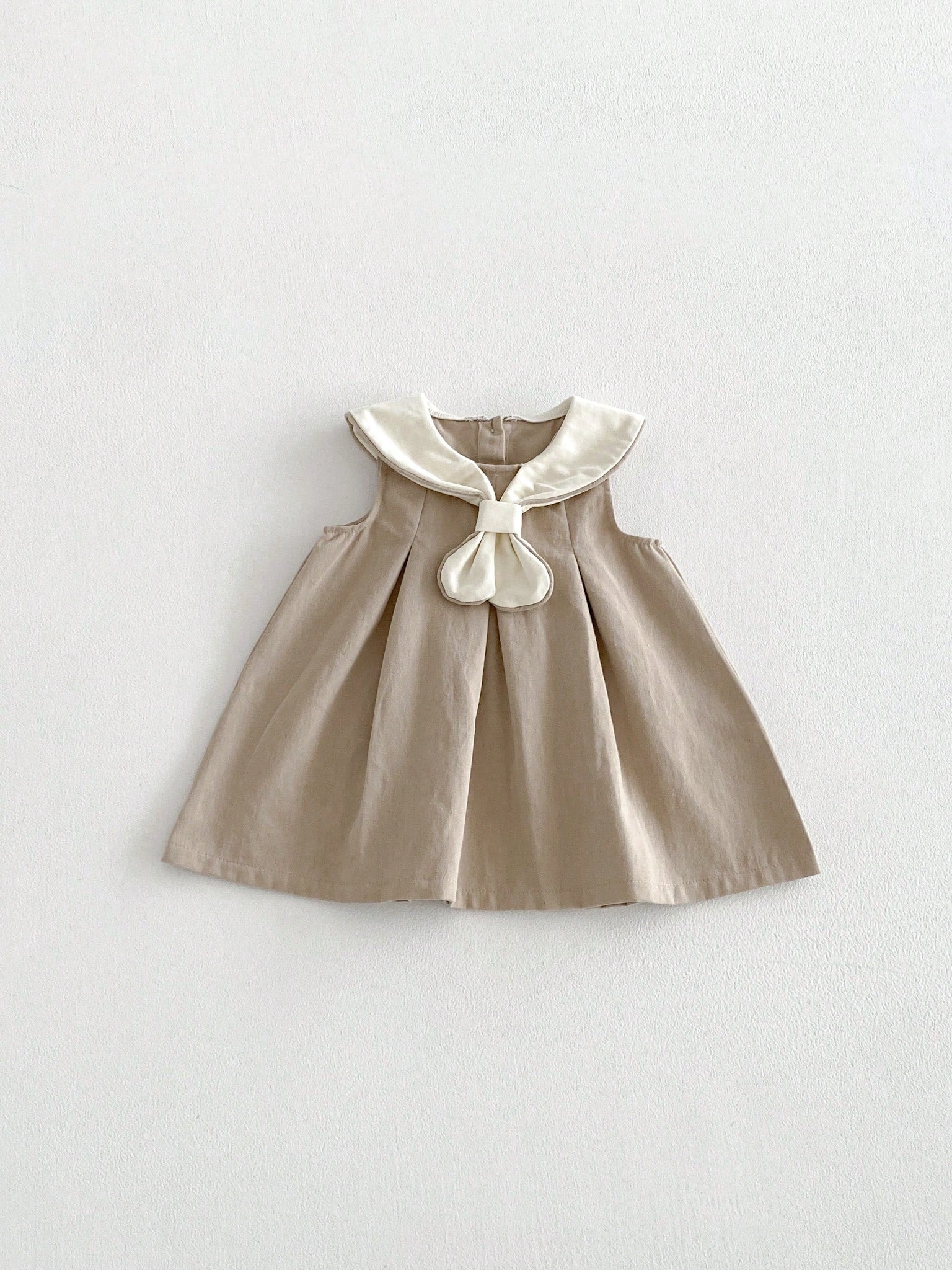 Girls Sailor Collar Bow Flared Sleeveless Dress - Griege