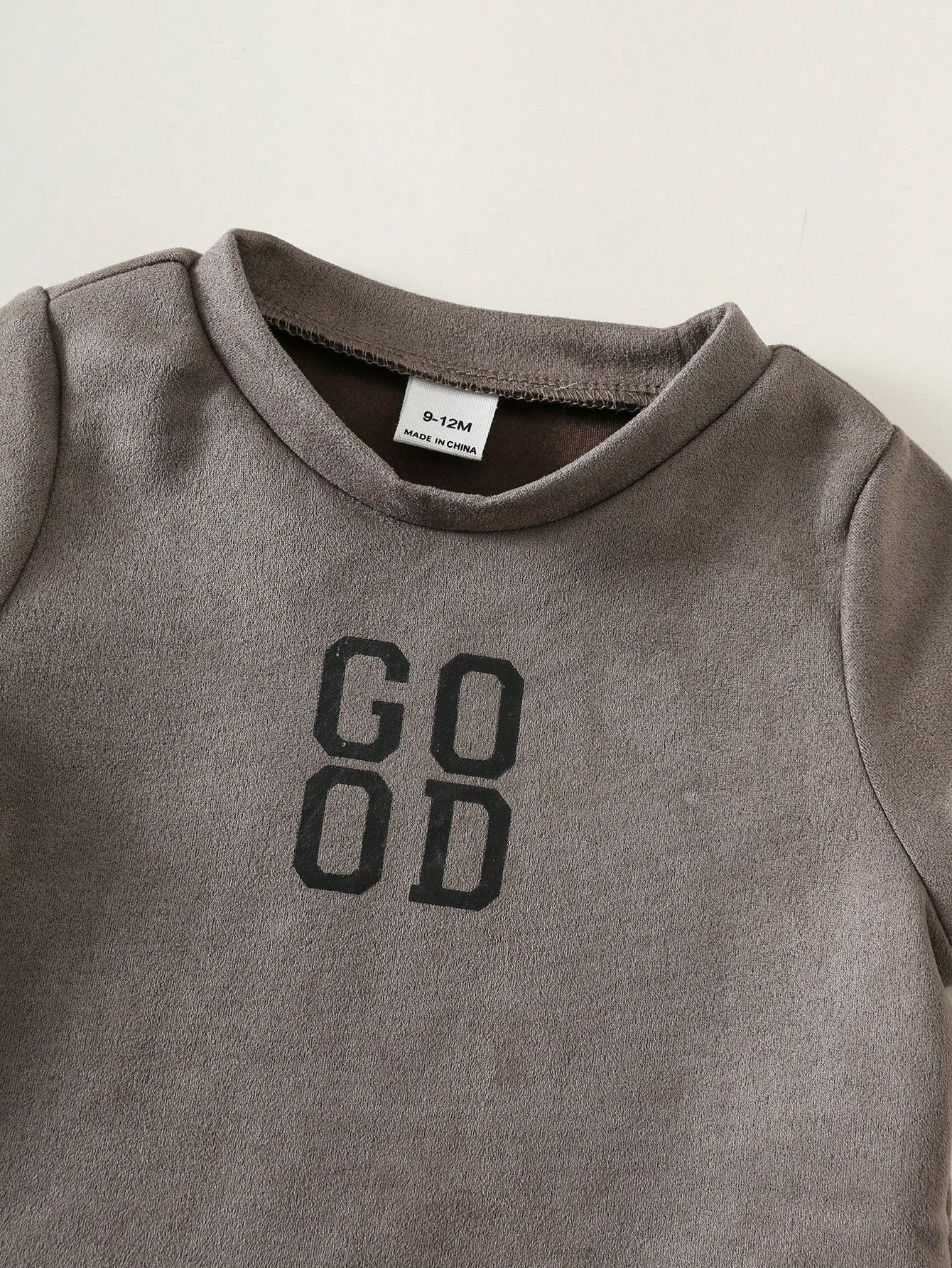 2pcs Boys 'Good' Graphic Tee & Cargo Pants Set - Wenge | 21 Century...