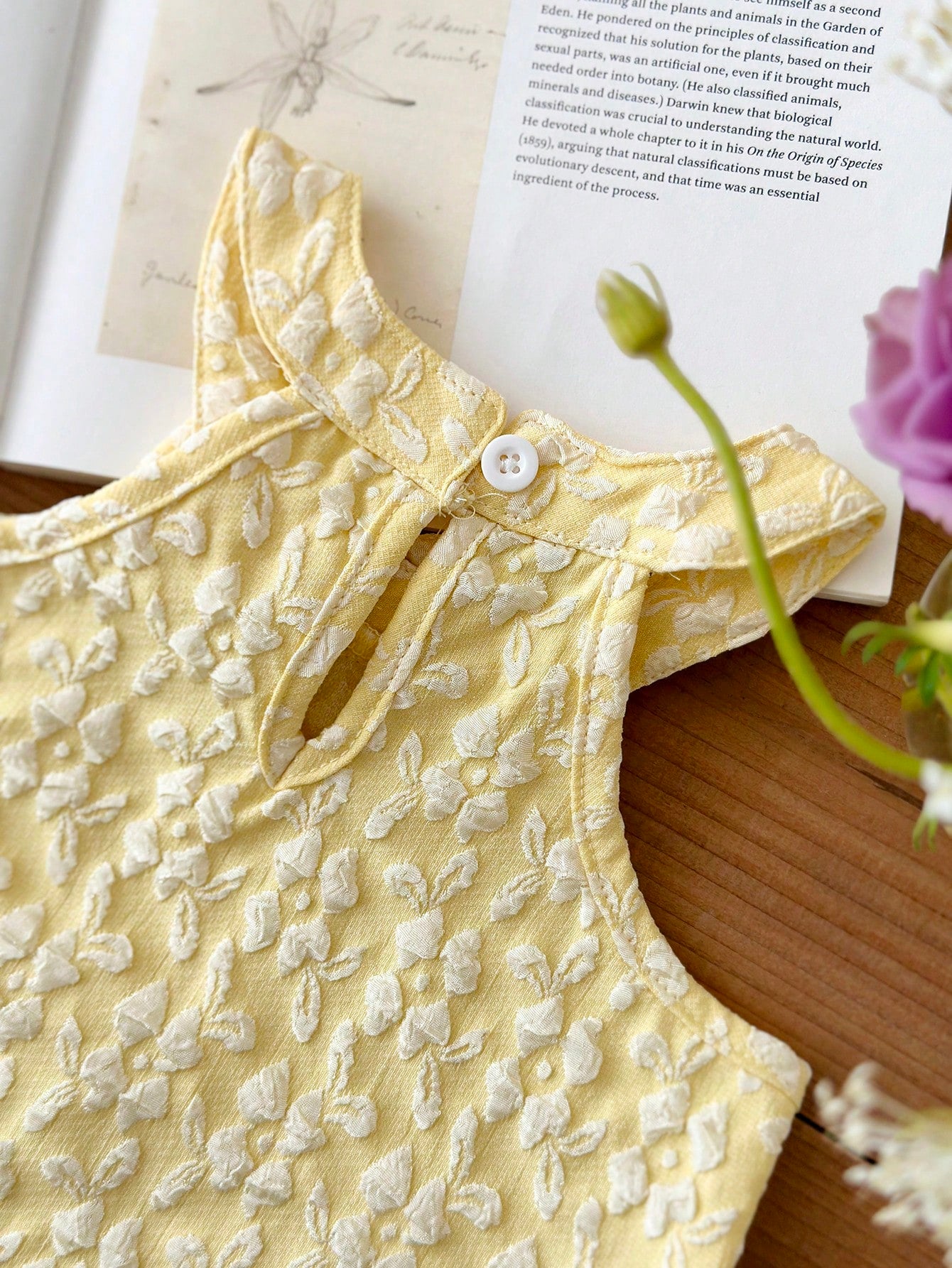 2pcs Girls Floral Jacquard Bow Halter Top & Shorts Set - Buttercup