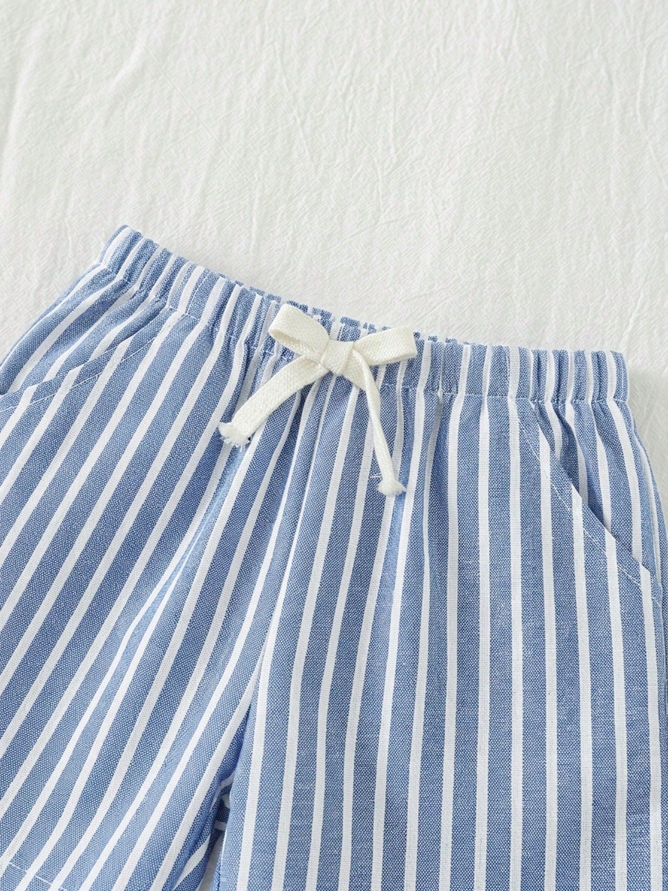 2pcs Boys California Graphic Tee & Striped Shorts Set - Ivory