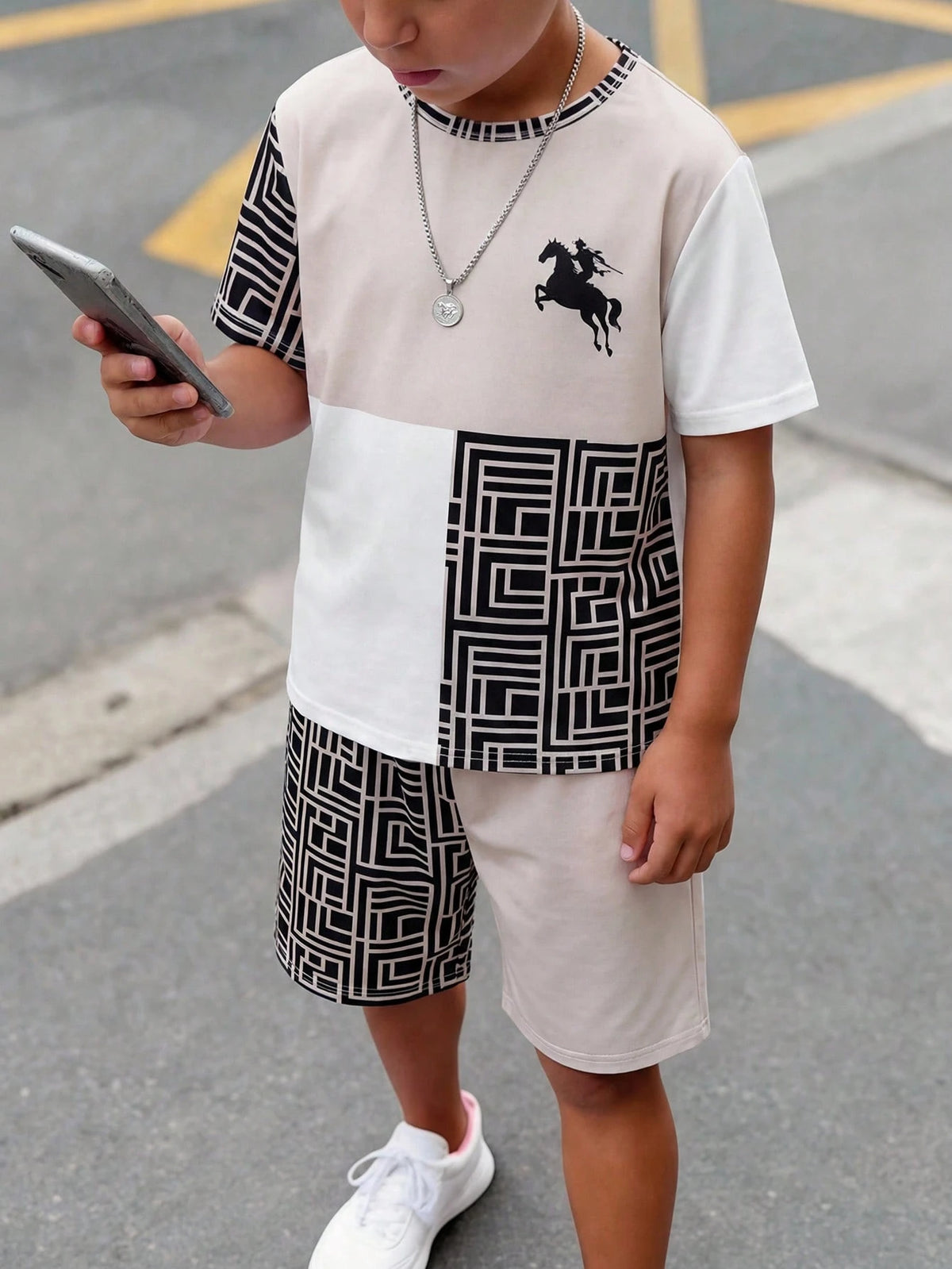2pcs Big Boys Geometric Print T-Shirt & Shorts Set - Greige | 21 Ce...
