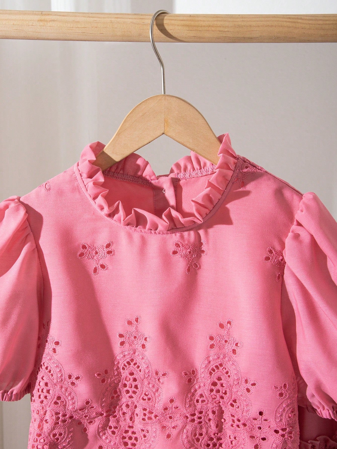 2pcs Big Girls Eyelet Embroidered Puff Sleeve Top & Midi Skirt Set ...