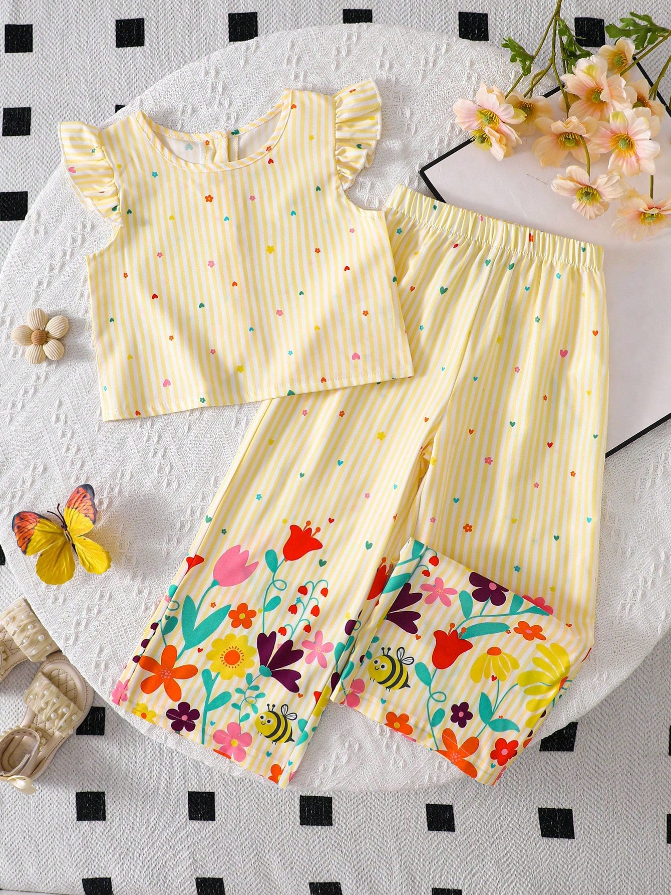 2pcs Little Girls Striped Floral Ruffle Sleeve Top & Wide-Leg Pants...