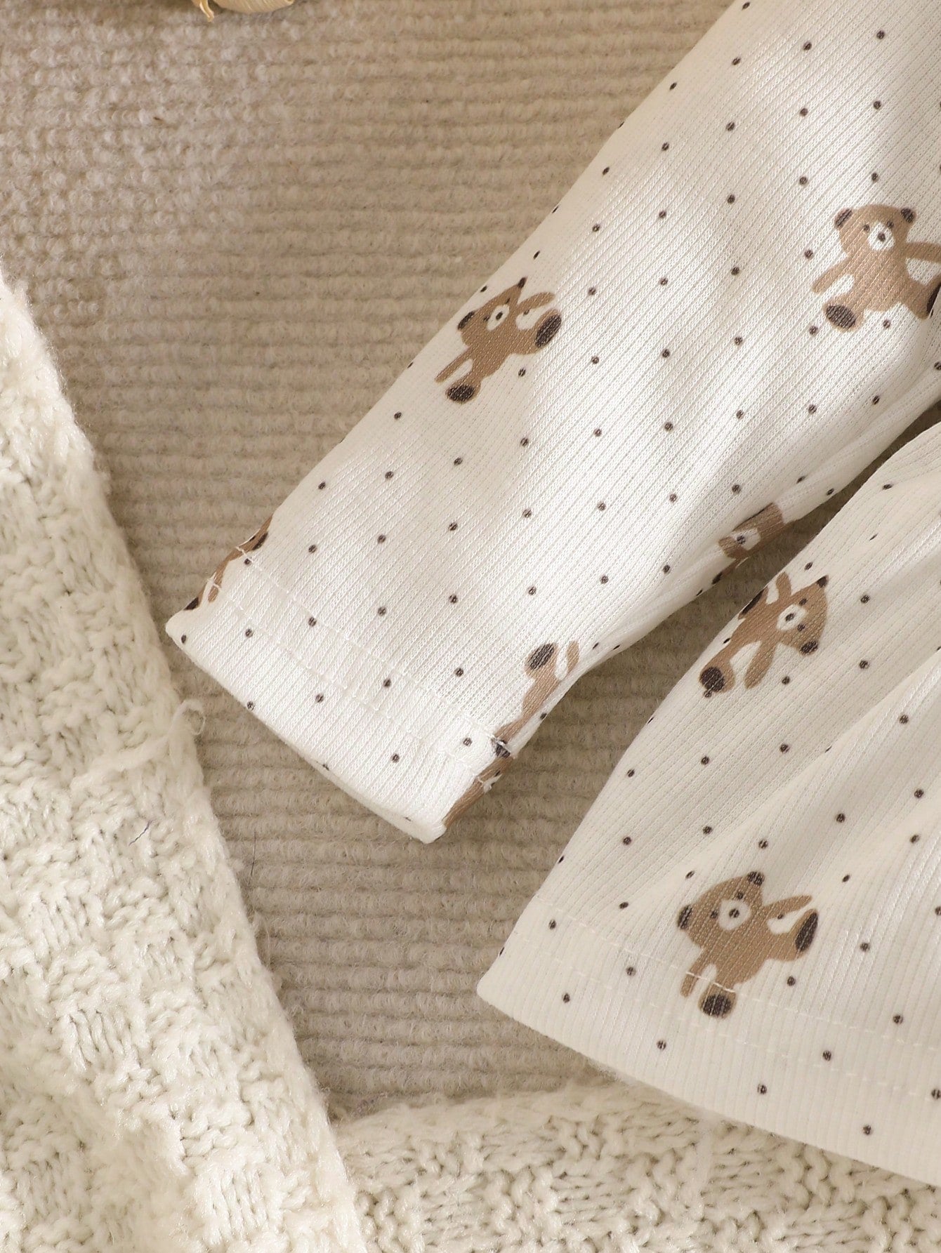 2pcs Baby Girls Bear Print Ruffle Top & Leggings Set - Ivory | 21 C...