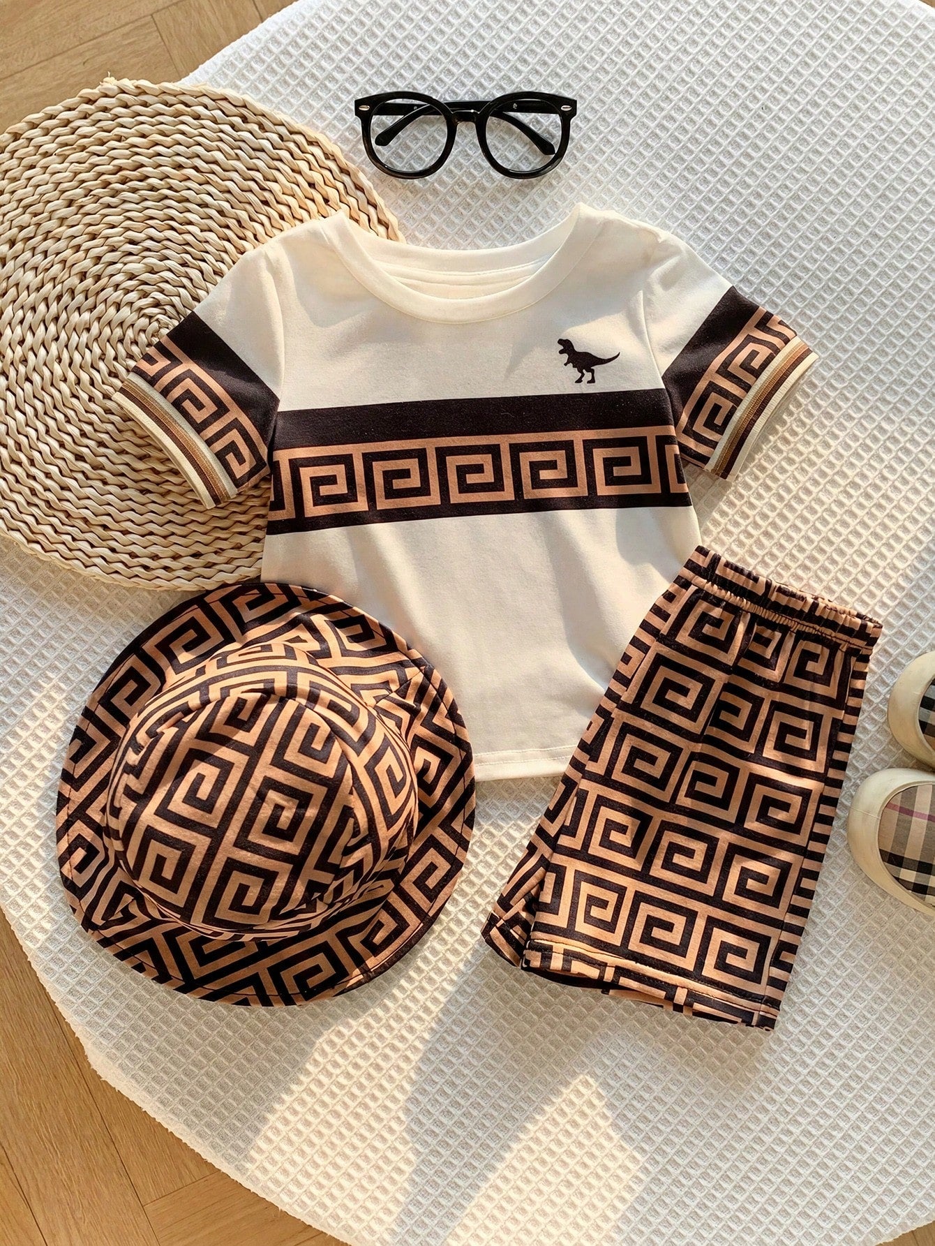 Boys Greek Key Print Tee, Shorts & Bucket Hat Set - Ivory