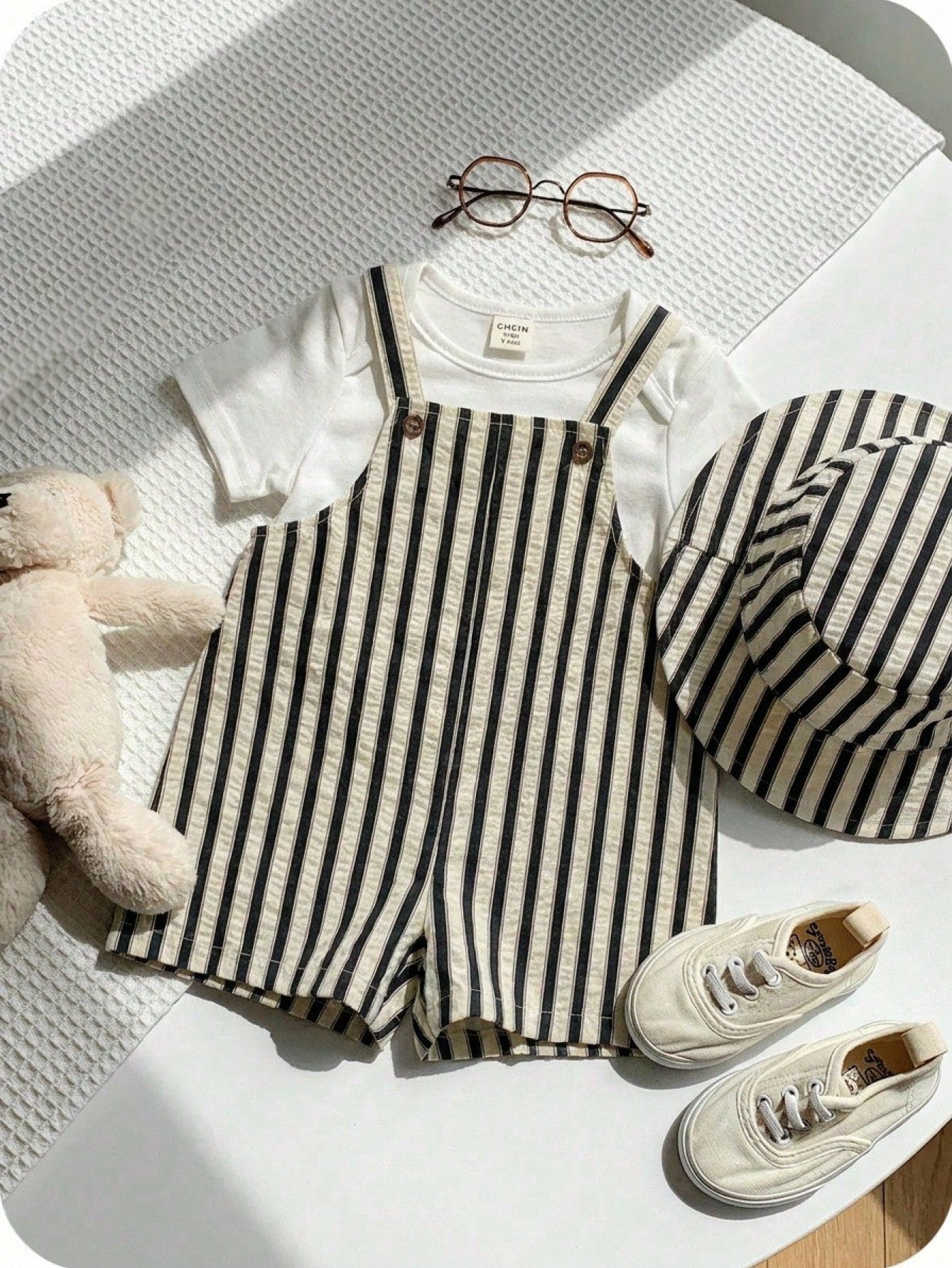 2pcs Unisex Striped Bib Shortall & Bucket Hat Set - Ecru | 21 Centu...