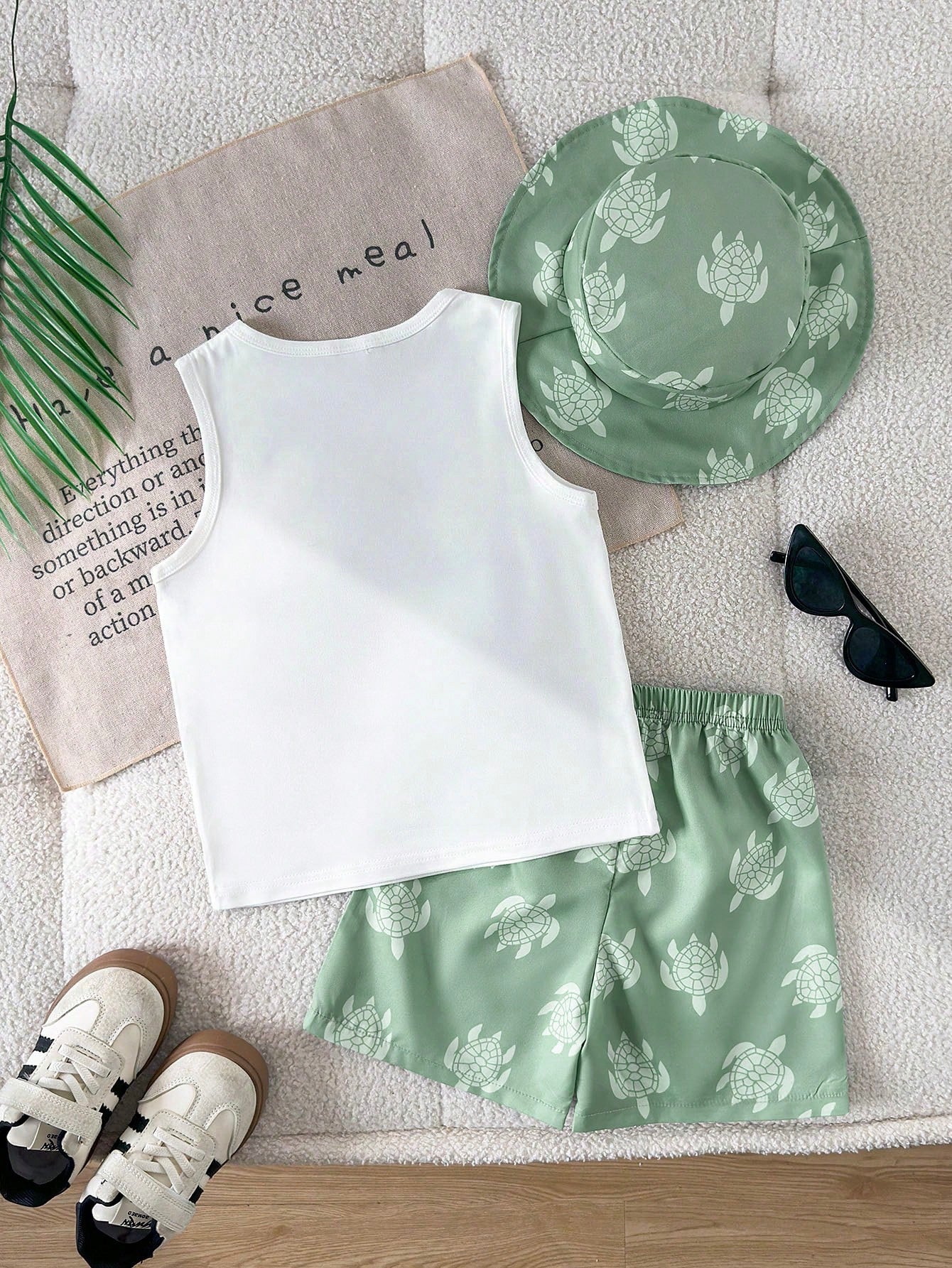 3pcs Little Boys Turtle Print Tank Top, Shorts & Bucket Hat - Sage