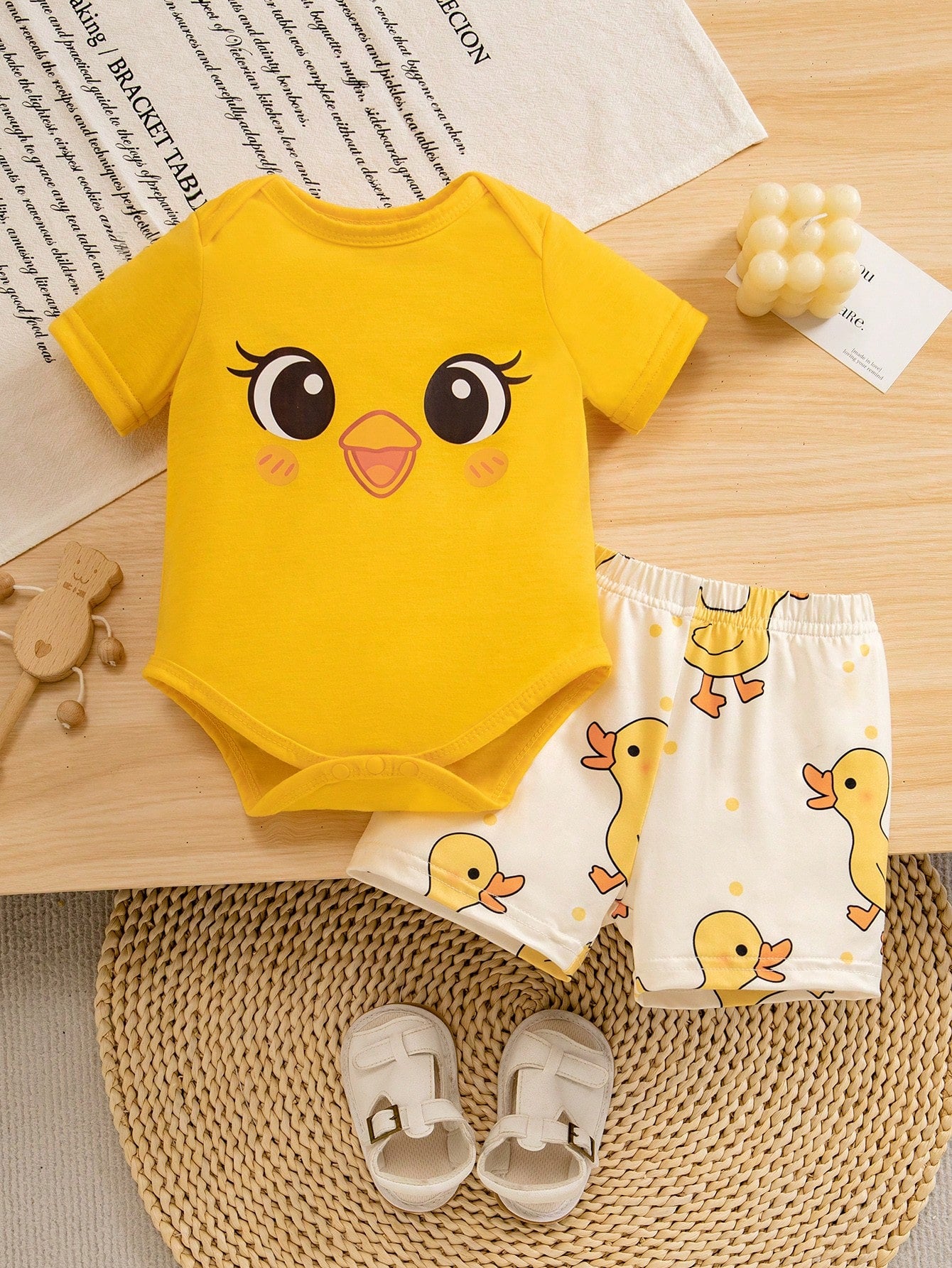 2pcs Baby Boys Duck Face Bodysuit & Shorts Set - Buttercup | 21 Cen...