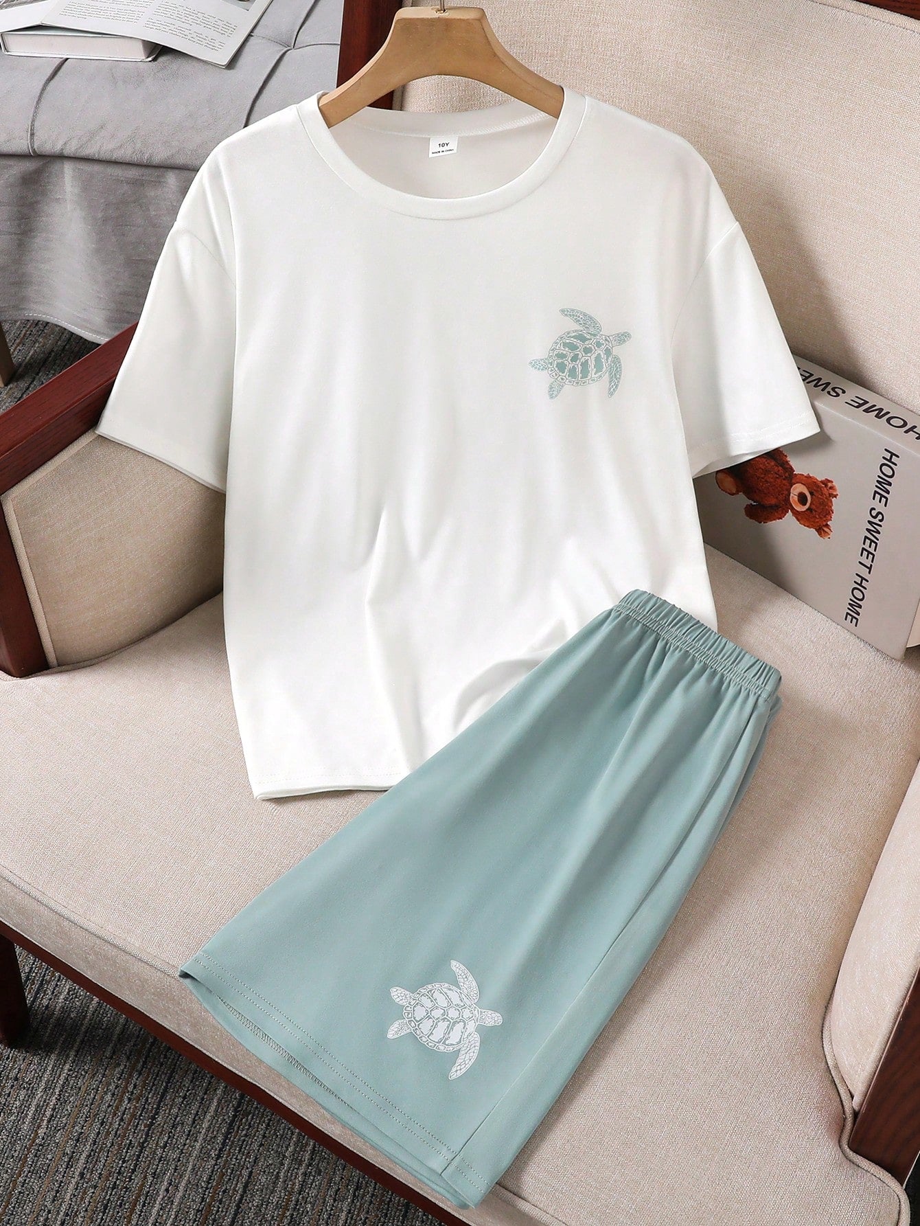 2pcs Boys Ocean Turtle Graphic Tee & Shorts Set - Sage | 21 Century...