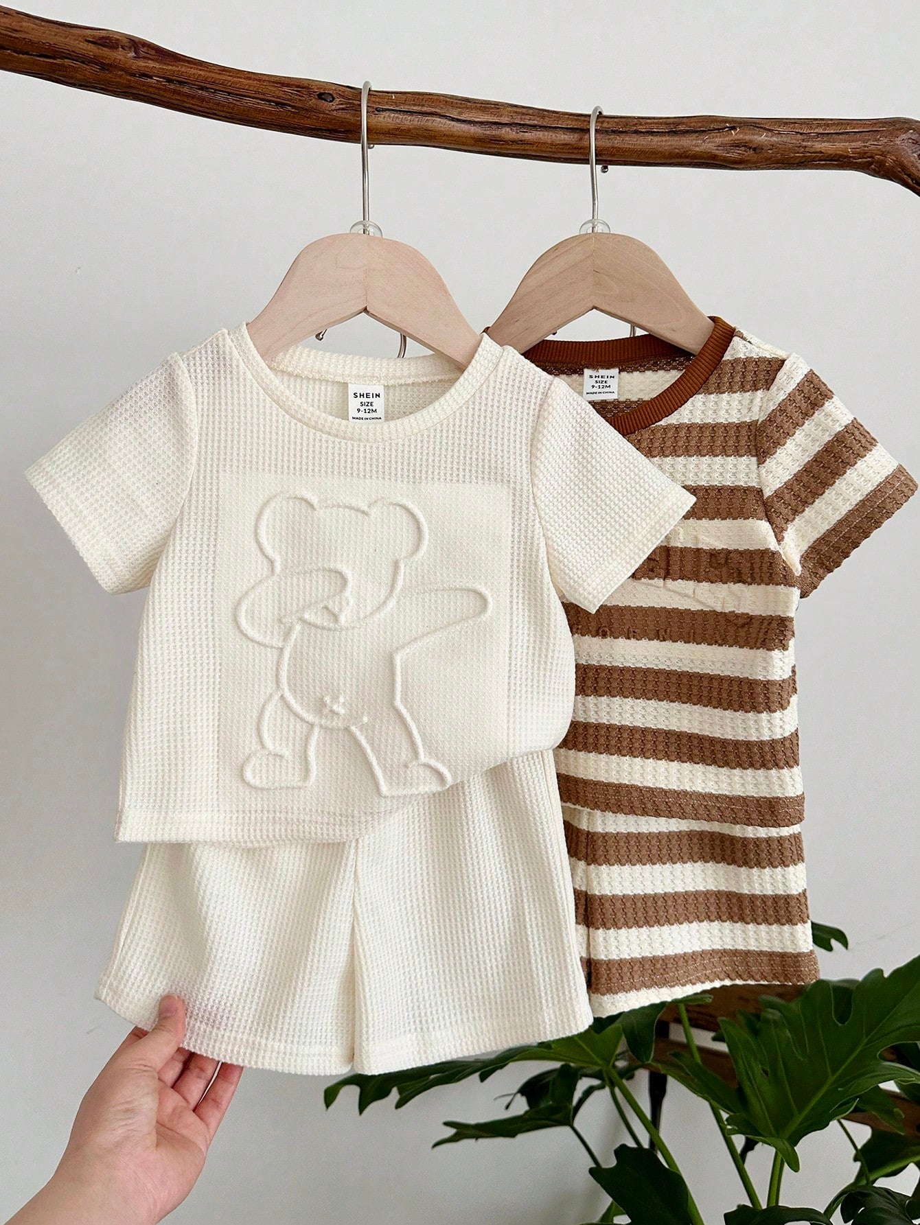 4pcs Boys Waffle Knit Bear Tee & Shorts Set - Ivory