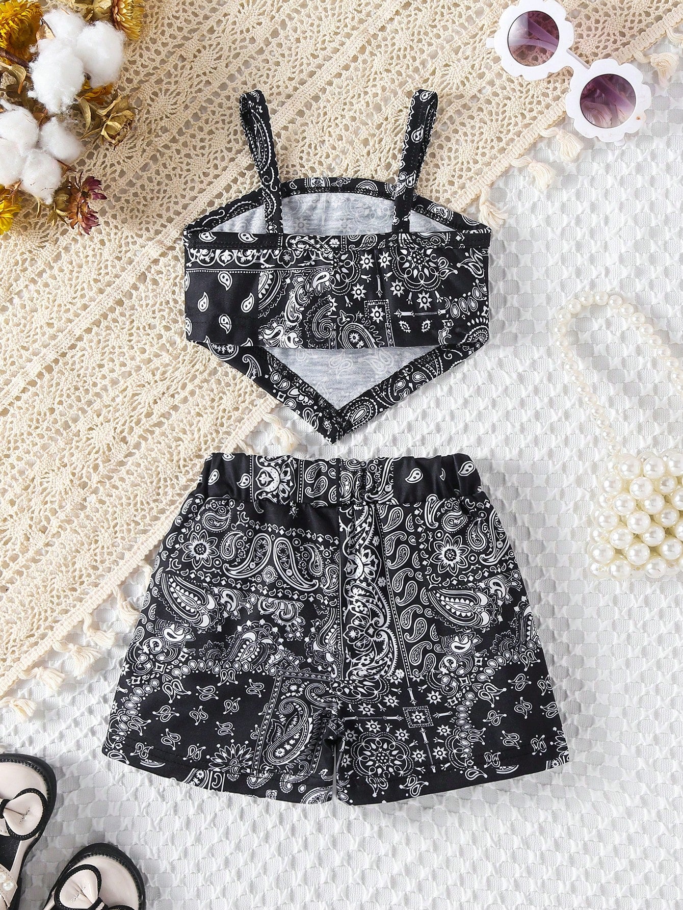 2pcs Girls Paisley Bandana Cami Top & Shorts Set - Onyx | 21 Centur...