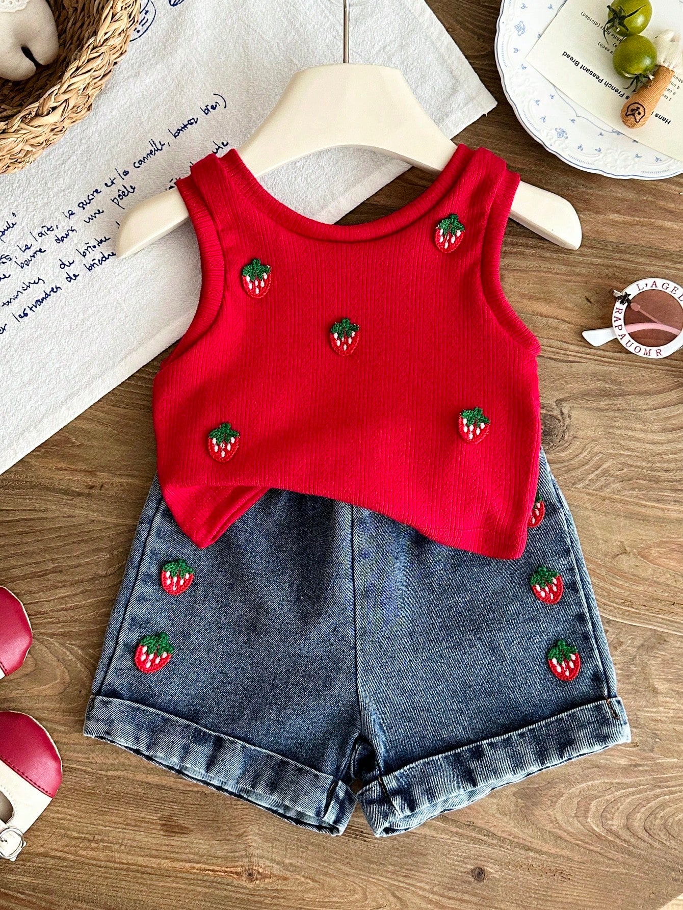 2pcs Girls Strawberry Embroidered Ribbed Tank & Denim Shorts Set - ...