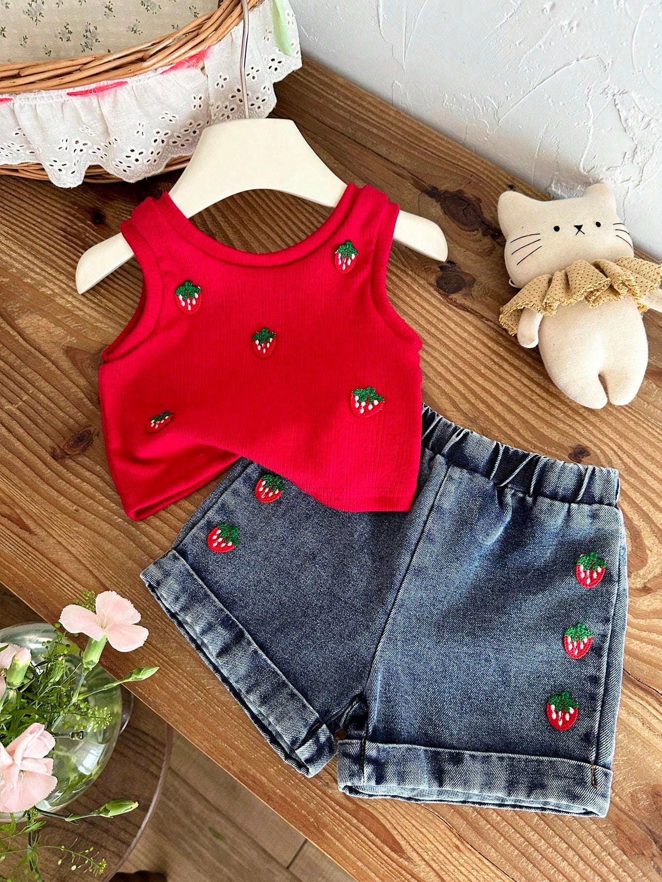 2pcs Girls Strawberry Embroidered Ribbed Tank & Denim Shorts Set - ...