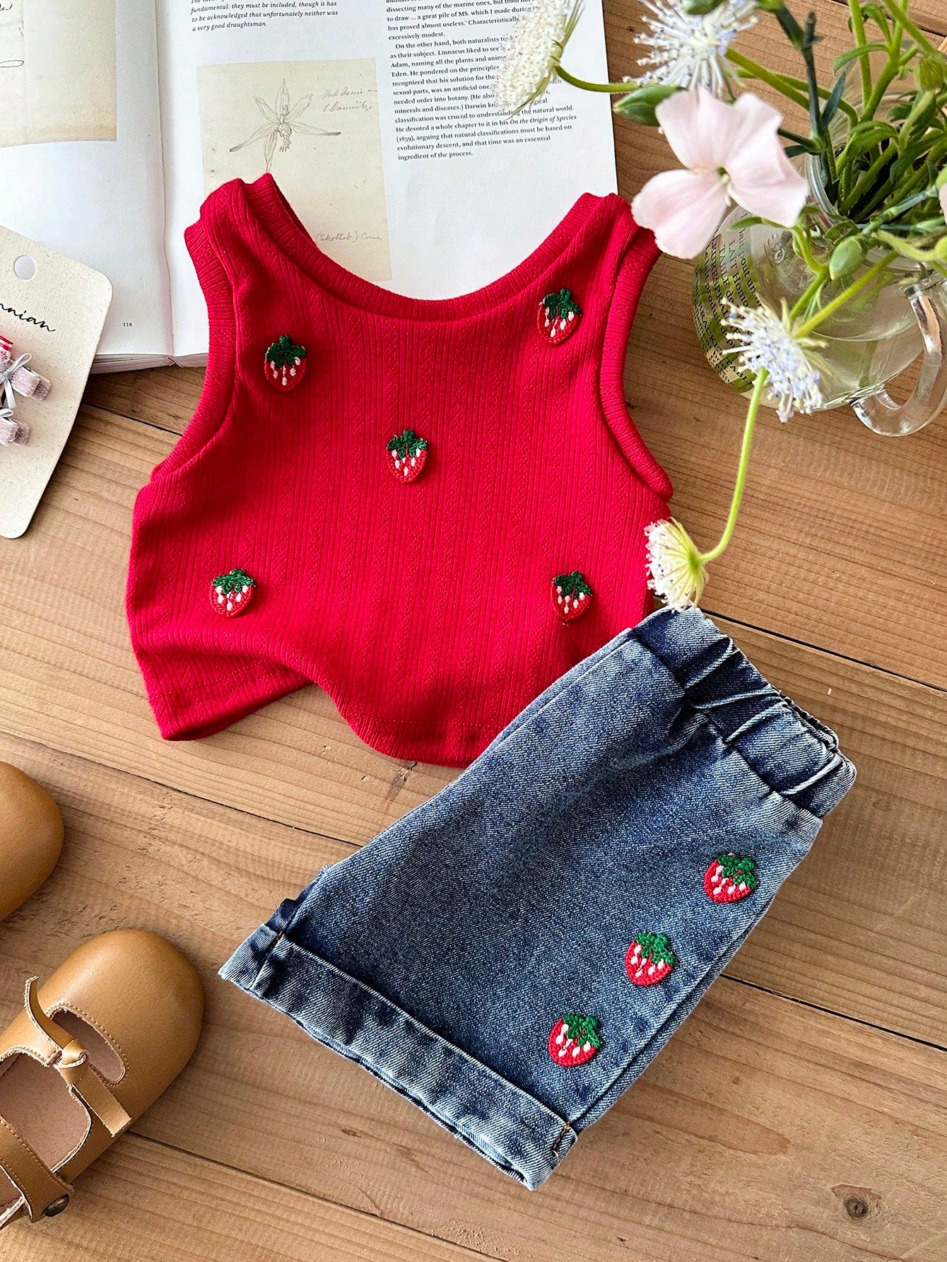 2pcs Girls Strawberry Embroidered Ribbed Tank & Denim Shorts Set - ...