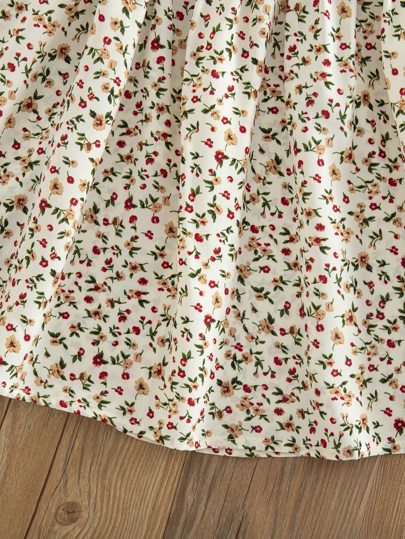 Little Girls Ditsy Floral Ruffle Back-Bow Dress - Ivory | 21 Centur...